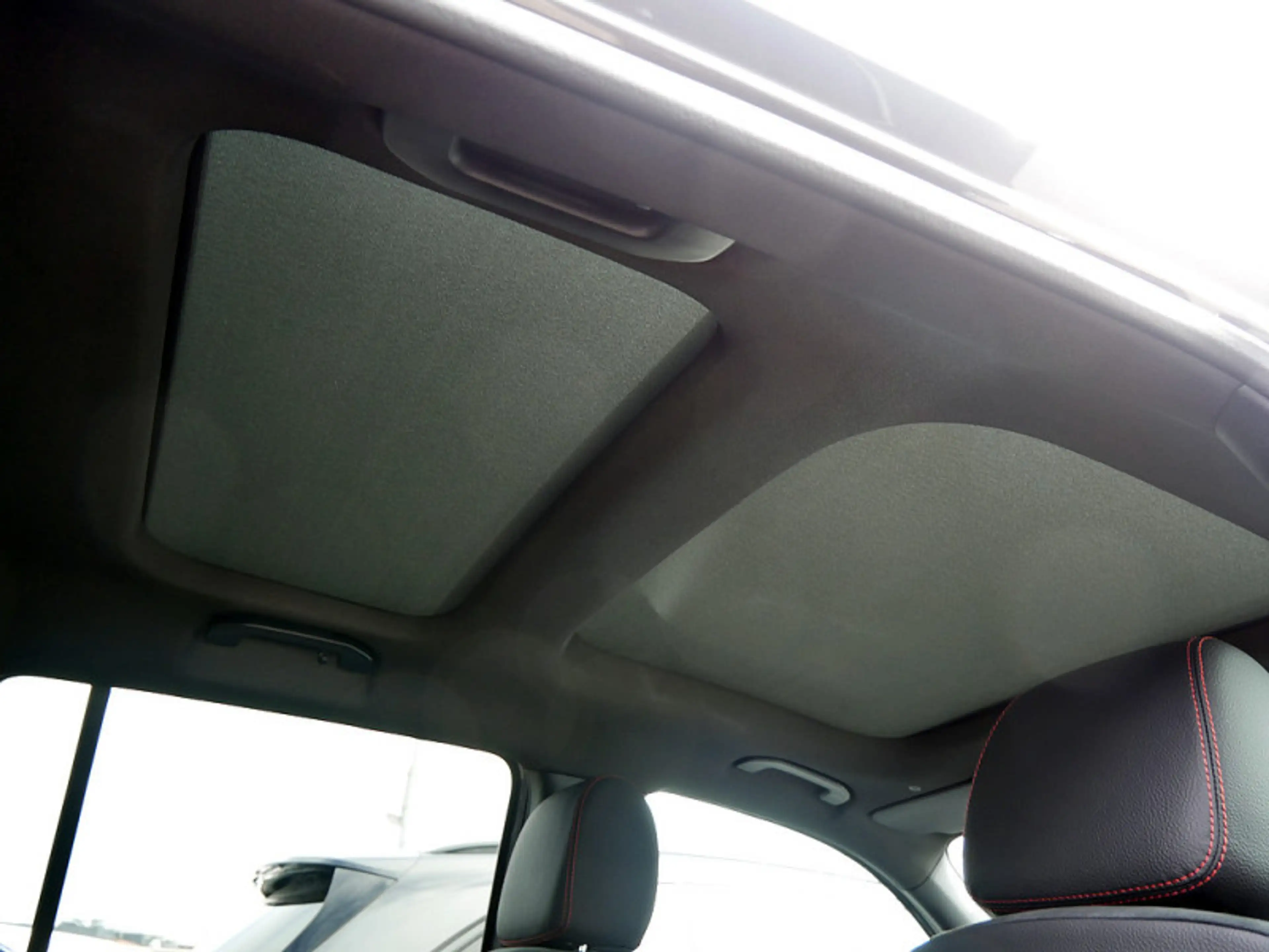 Mercedes-Benz GLB 200 d AMG BURM PREMIUM MEMO MULTI 360 AHK — photo 10