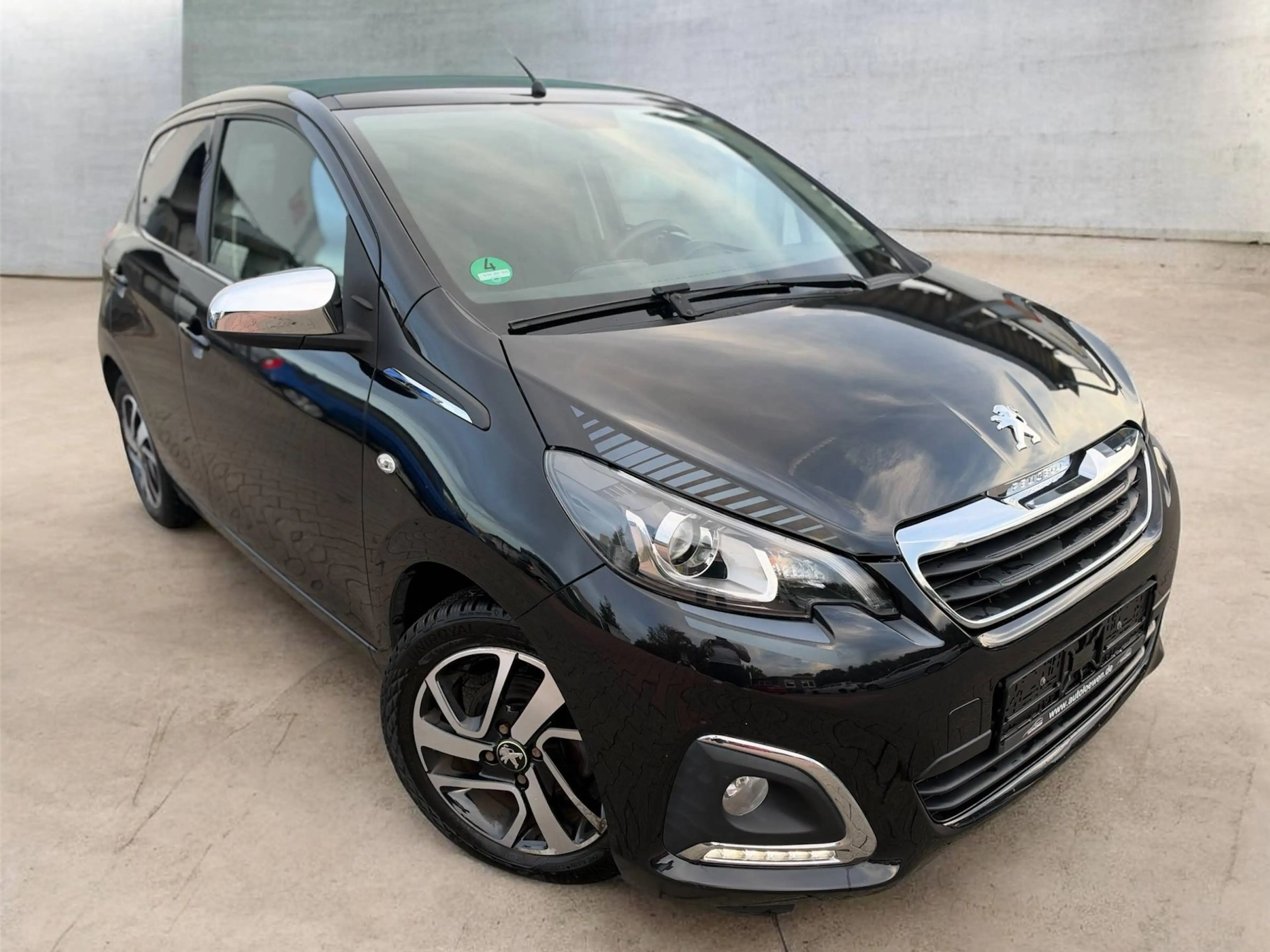 Peugeot 108 Collection Faltdach, Klima, SHZ, Tempomat — photo 3