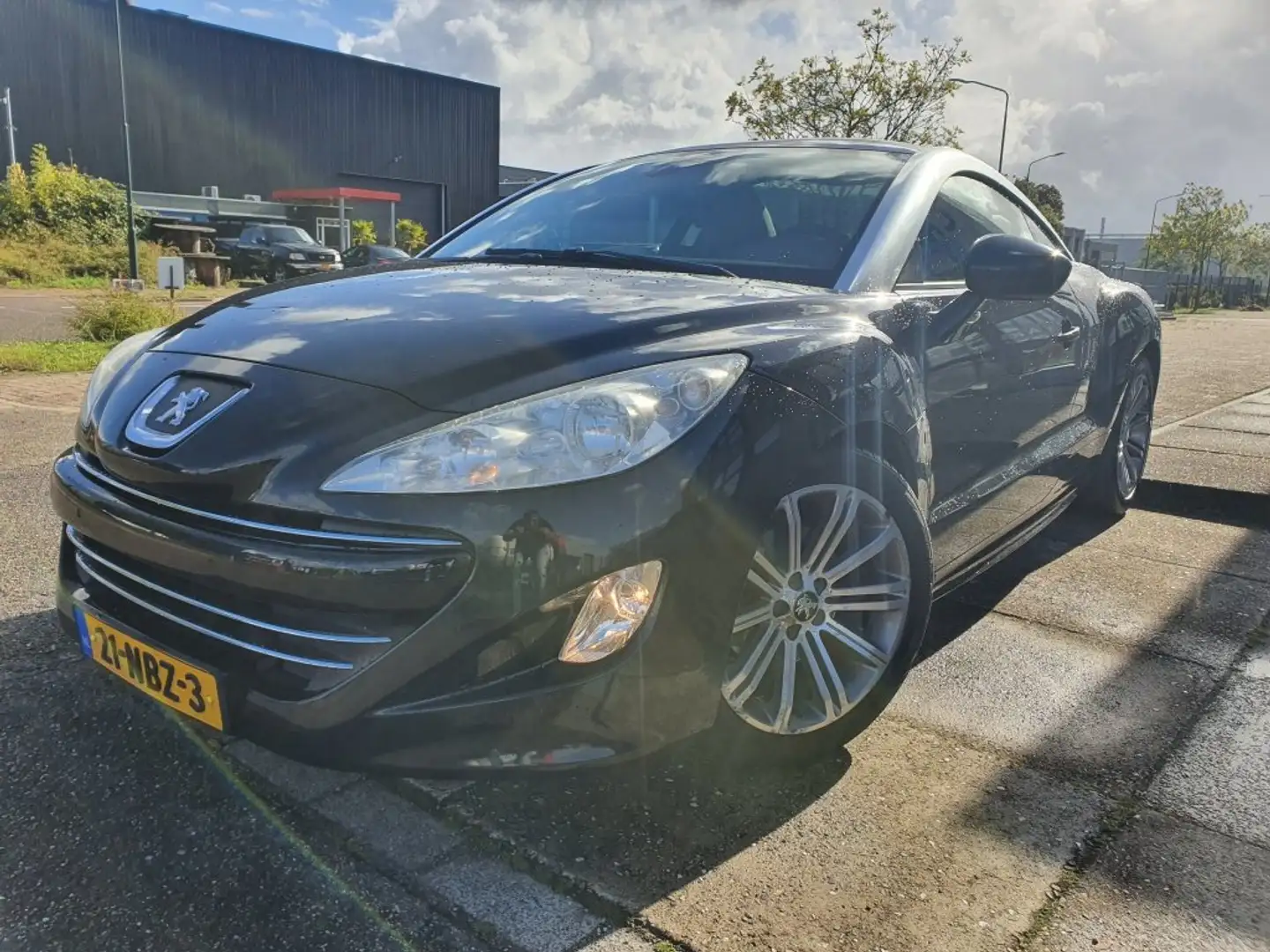 Peugeot RCZ 1.6 THP |ECC|LEER|6-BAK|18"|APK|NAP|2010 Zwart - 1