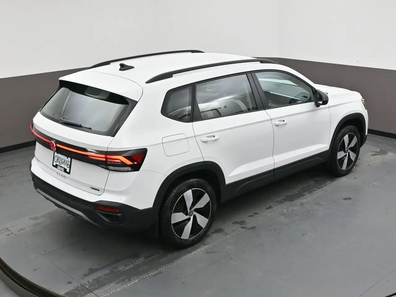 Volkswagen Taos снимка Volkswagen Taos