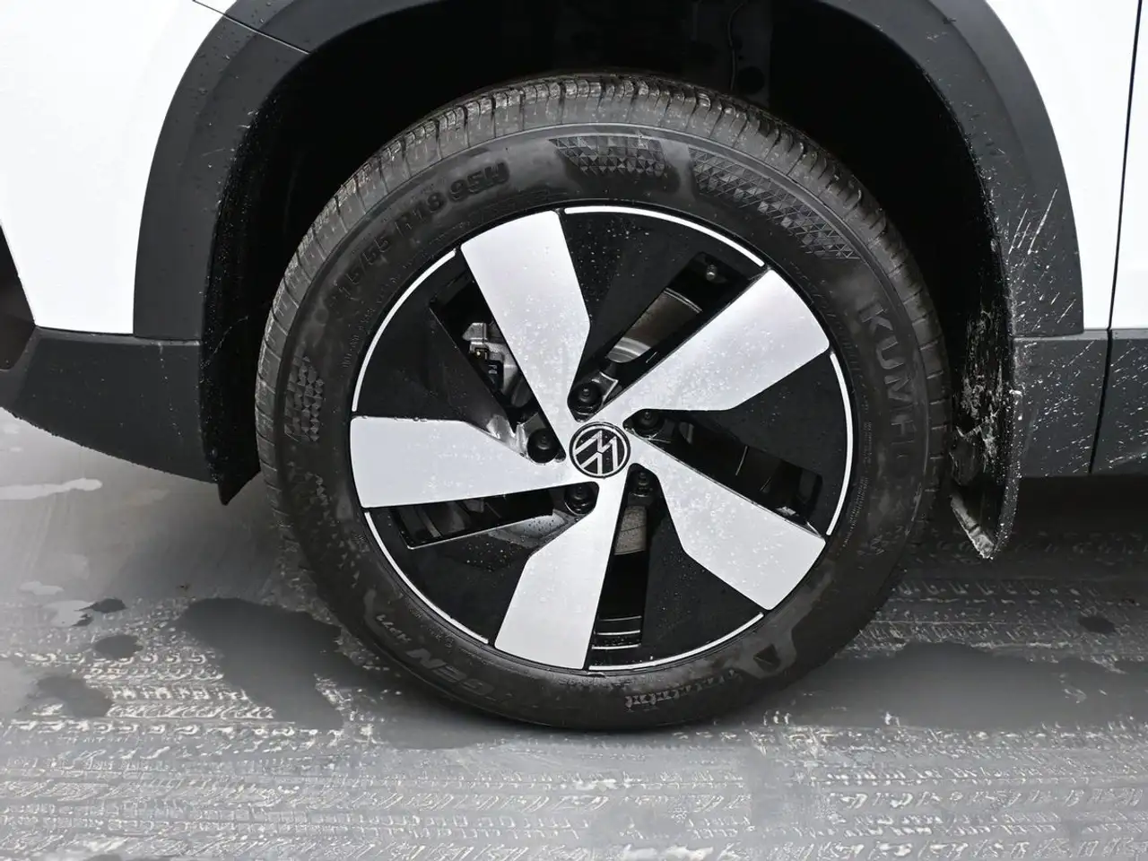 Volkswagen Taos снимка Volkswagen Taos