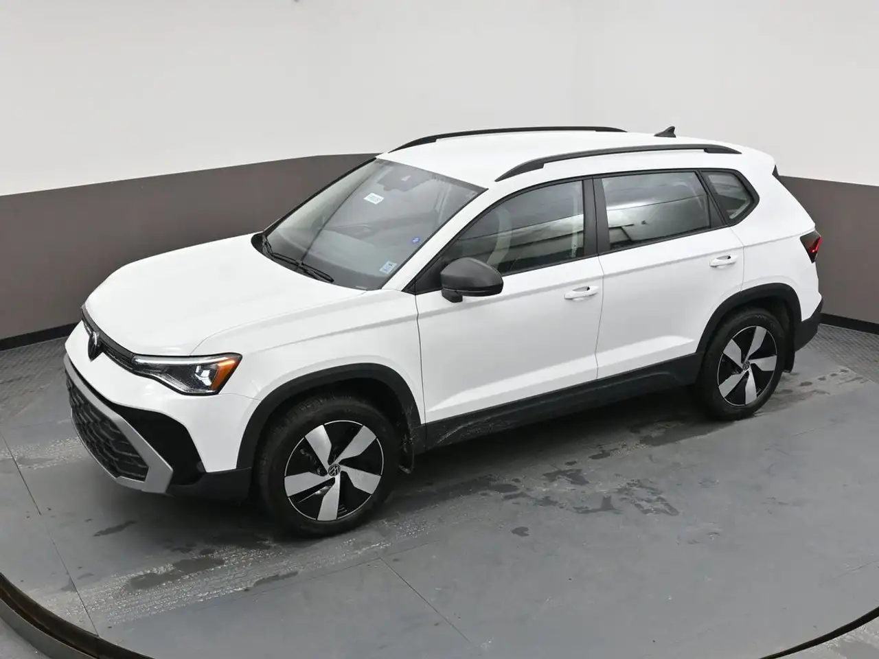 Volkswagen Taos снимка Volkswagen Taos