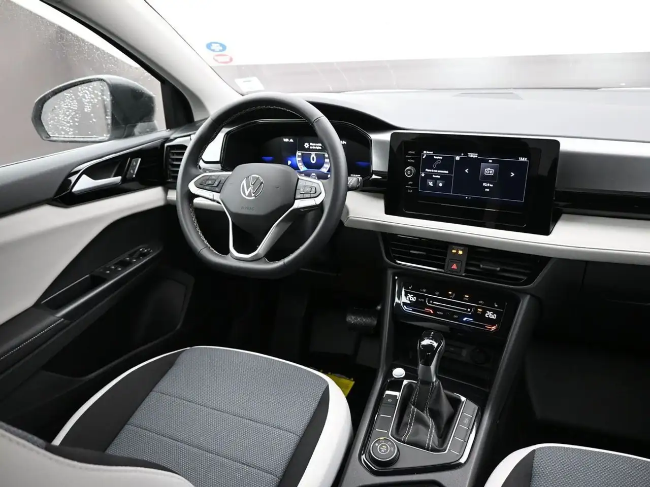 Volkswagen Taos снимка Volkswagen Taos