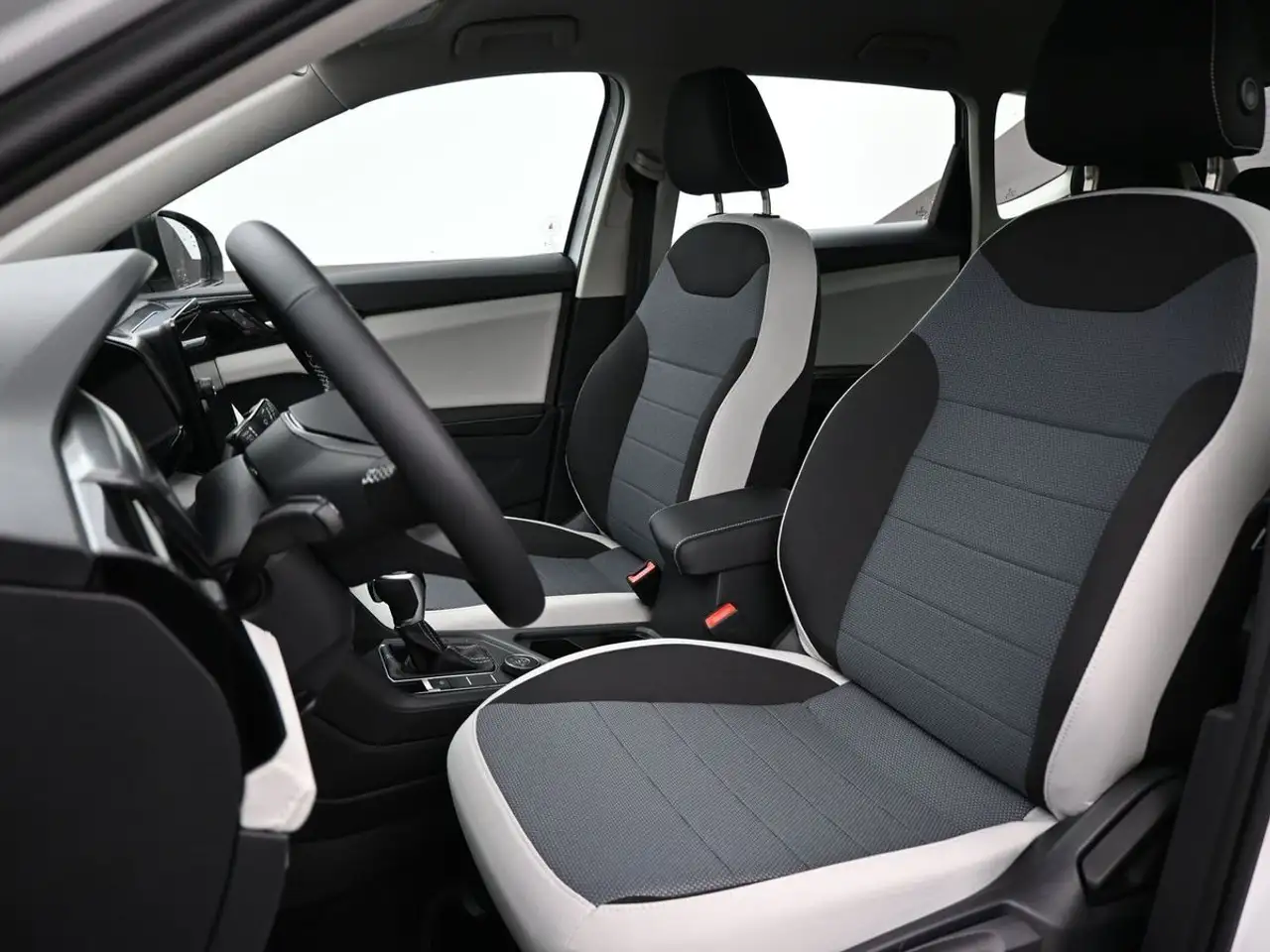 Volkswagen Taos снимка Volkswagen Taos