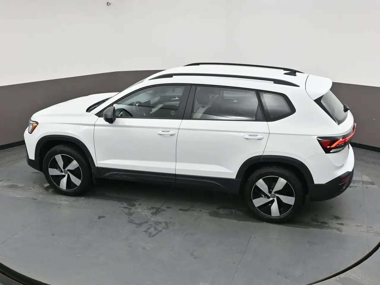 Volkswagen Taos снимка Volkswagen Taos