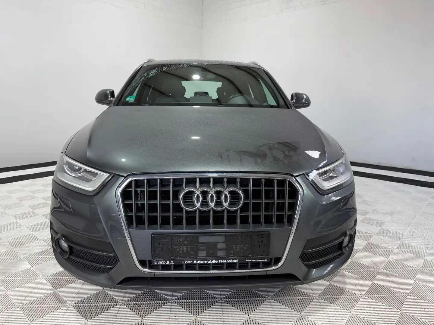 Audi Q3 2.0 TDI°S line°S tronic quattro°Navi°1 Hand° Gris - 2
