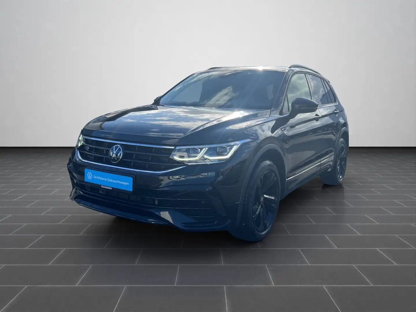 Volkswagen Tiguan R-Line 2.0 TDI DSG 4x4 ACC AHK MATRIX NAV Schwarz - 1