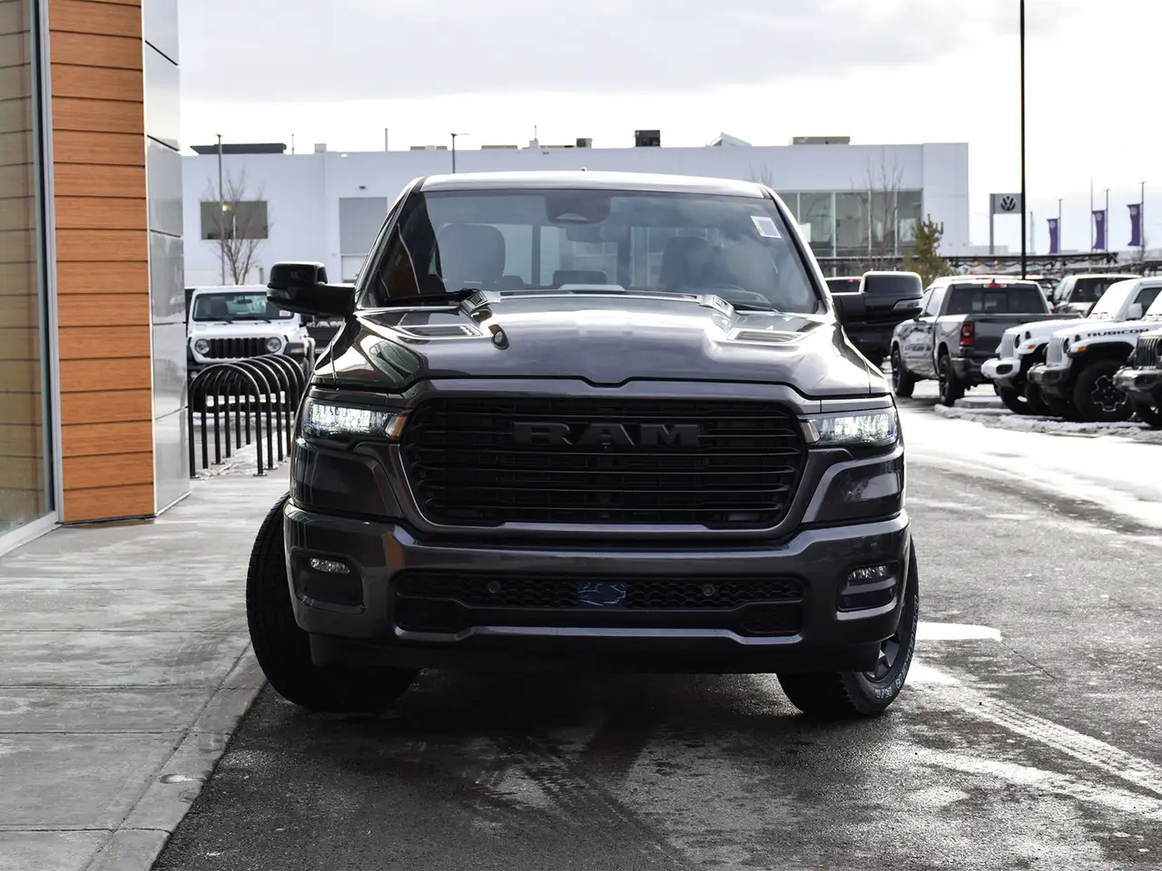 RAM 1500 снимка RAM 1500