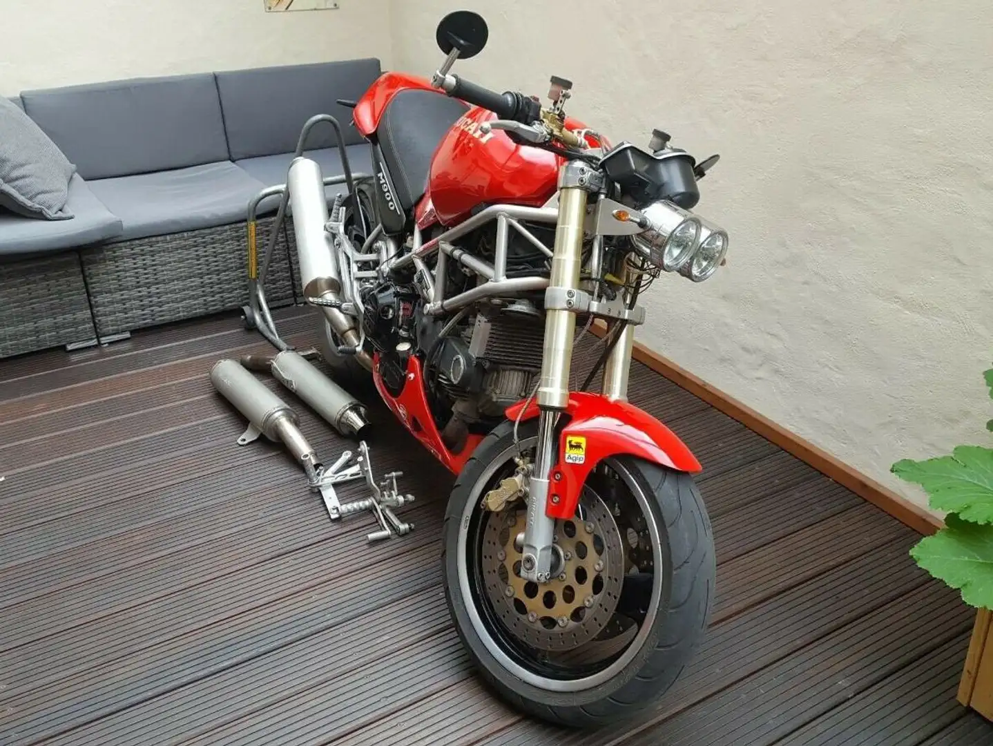 Ducati Monster 900 Rouge - 1