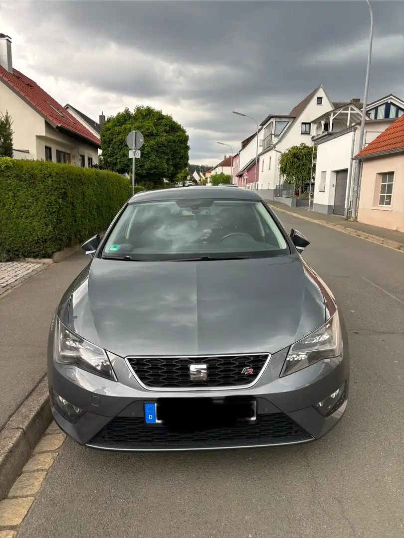 SEAT Leon FR Grau - 2