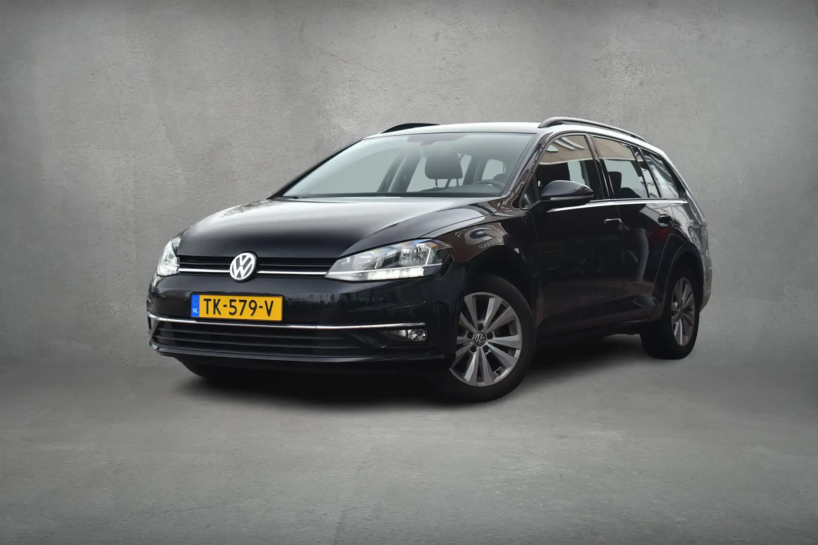 Volkswagen Golf Variant 1.0 TSI Comfortline | Navi | ACC | Climate | Senso Zwart - 2