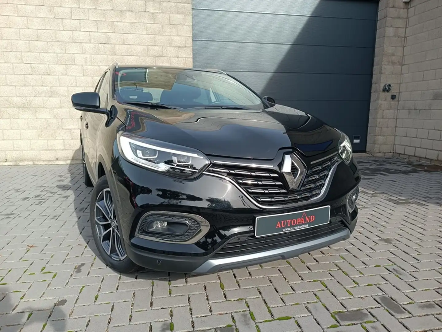 Renault Kadjar Intens TCe 140 Zwart - 2
