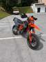 KTM 690 SMC R Orange - thumbnail 2