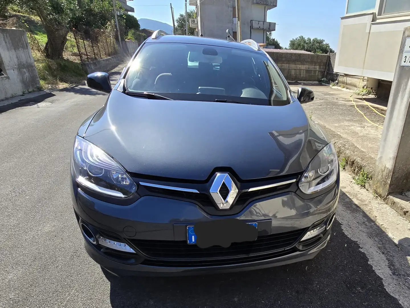 Renault Megane Megane SporTour 1.5 dci Limited 110cv Grigio - 1