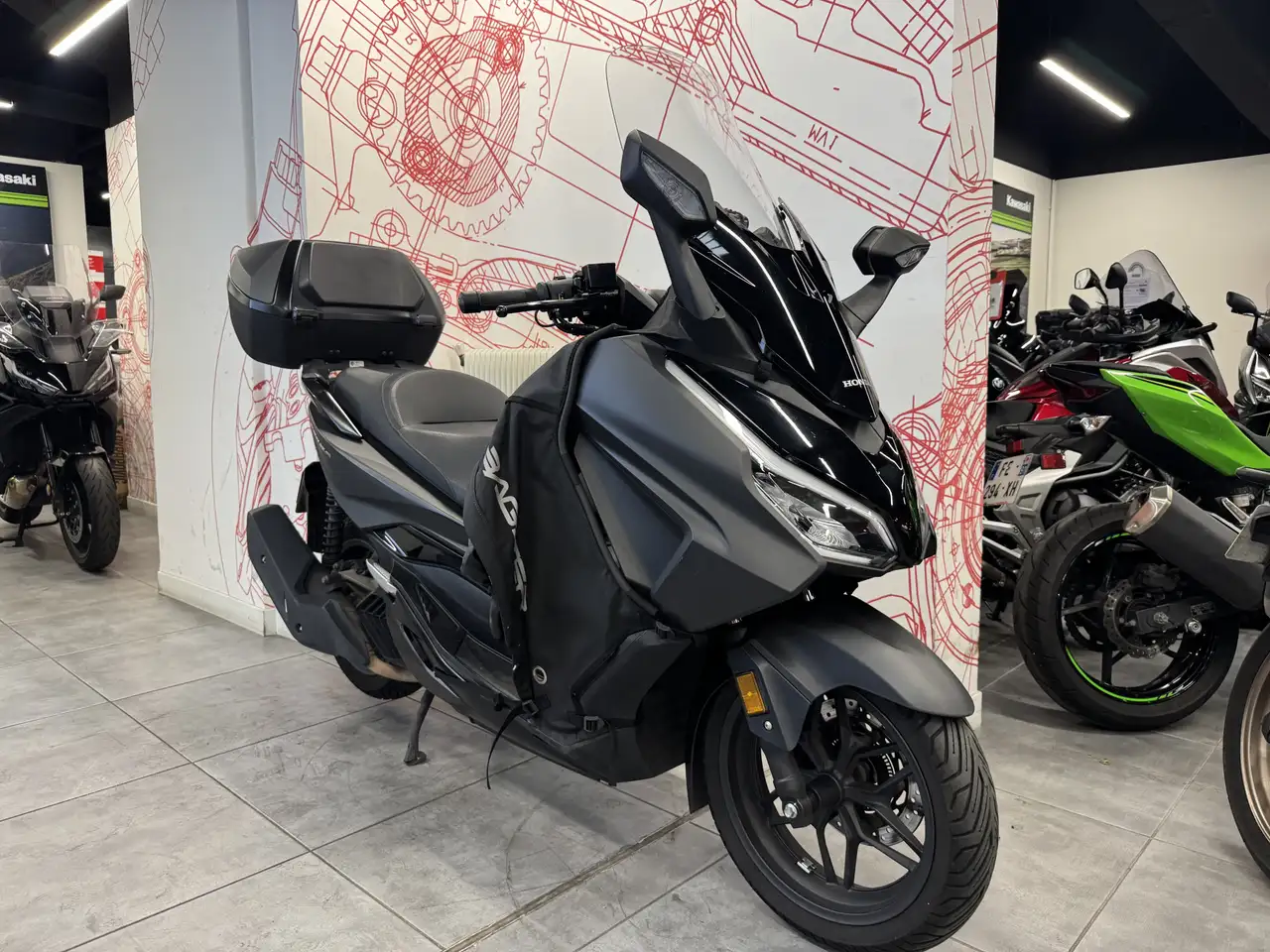 Honda Forza 125