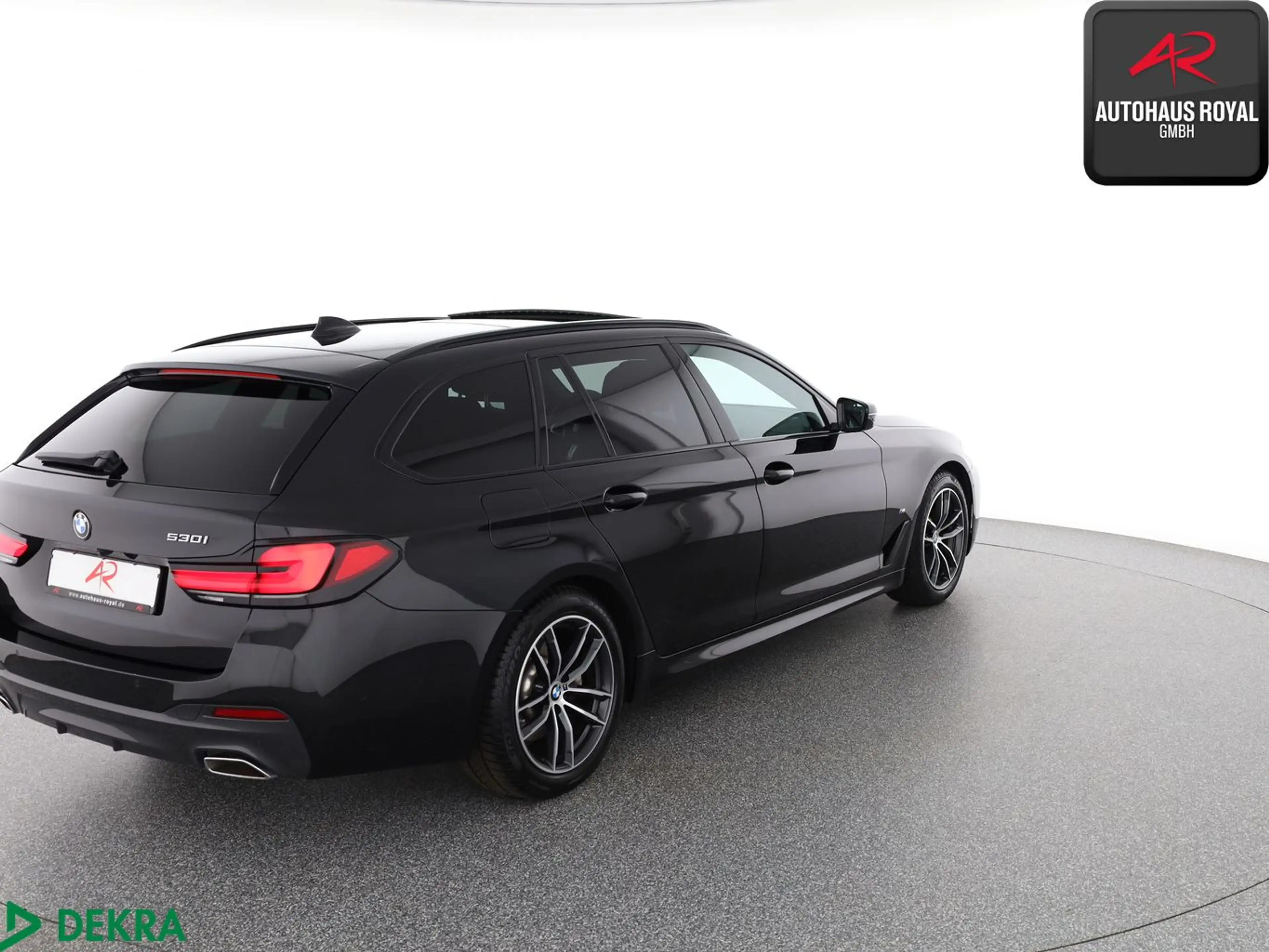 BMW 530 i T M SPORT LASER,STANDHZ,360°,AHK,ACC,PANO — photo 5