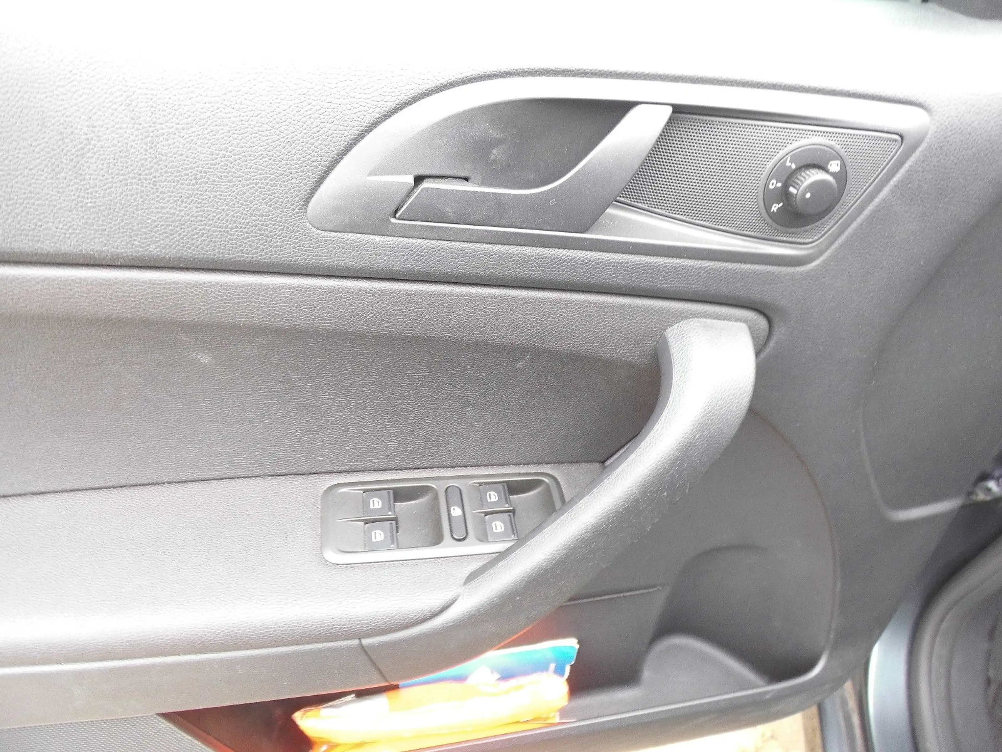 Skoda Yeti Cool Edition — photo 8