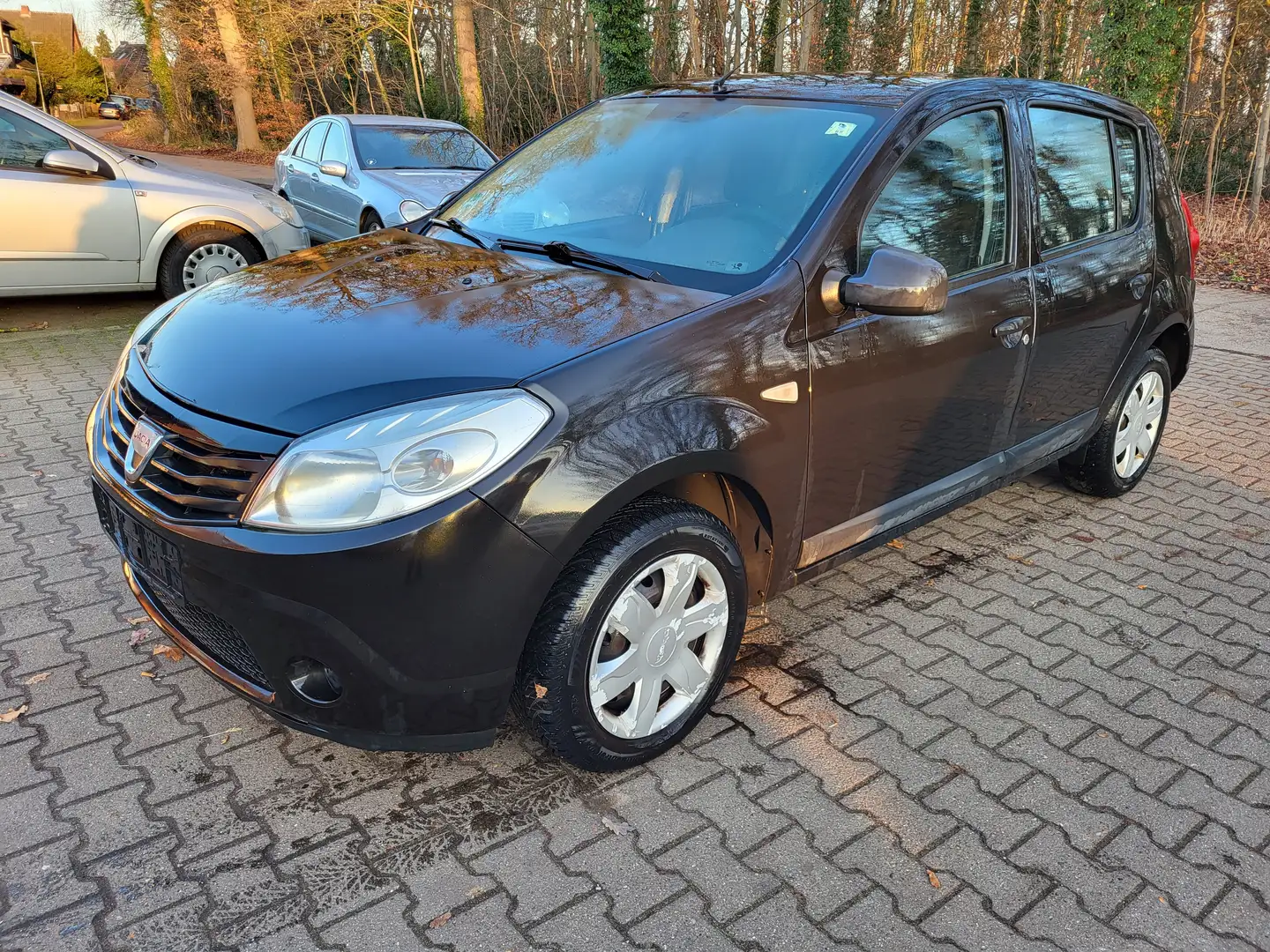 Dacia Sandero Ambiance Schwarz - 2