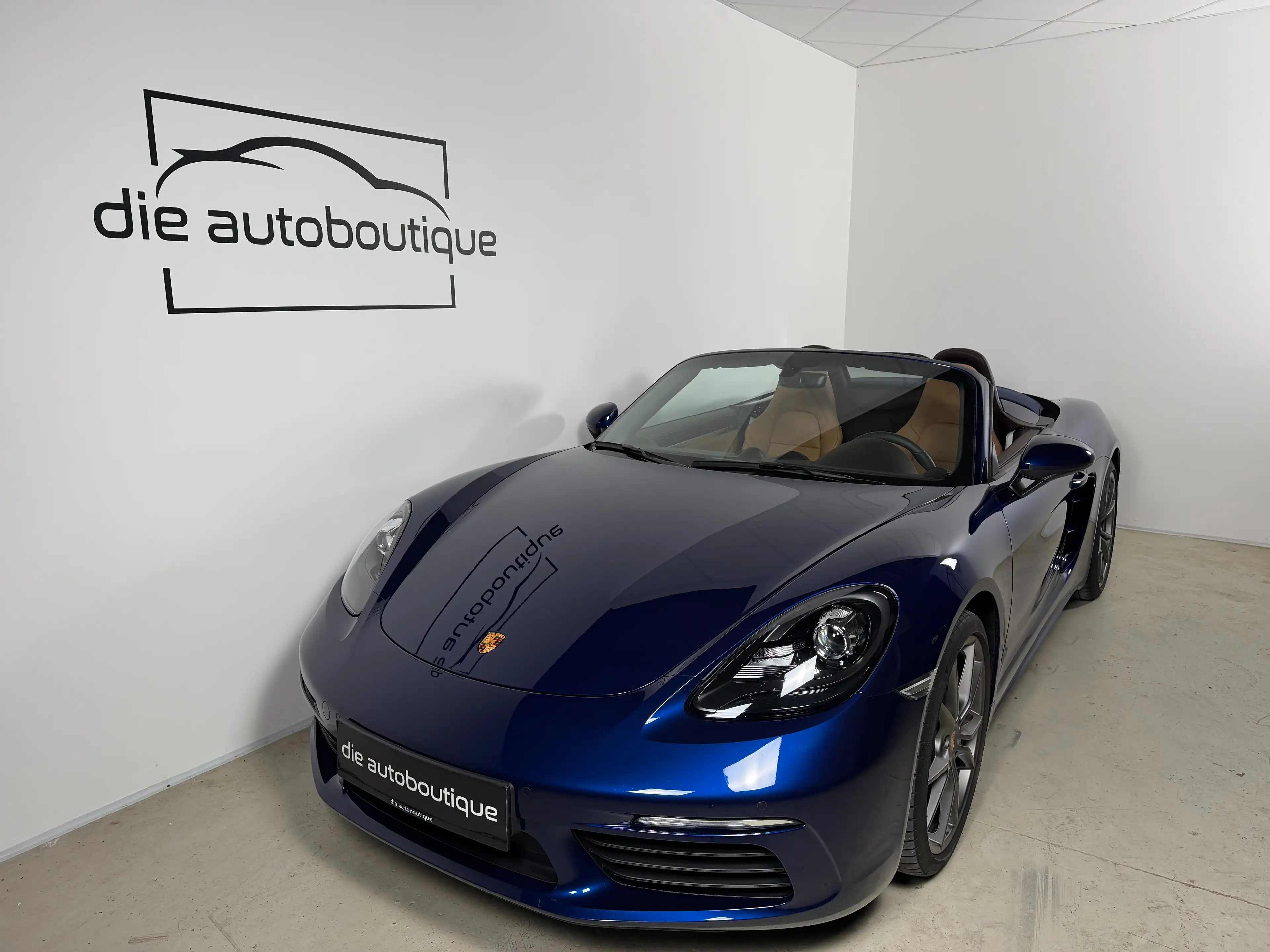 Porsche 718 Boxster // APPROVED // Service Neu // Burmester // — photo 3