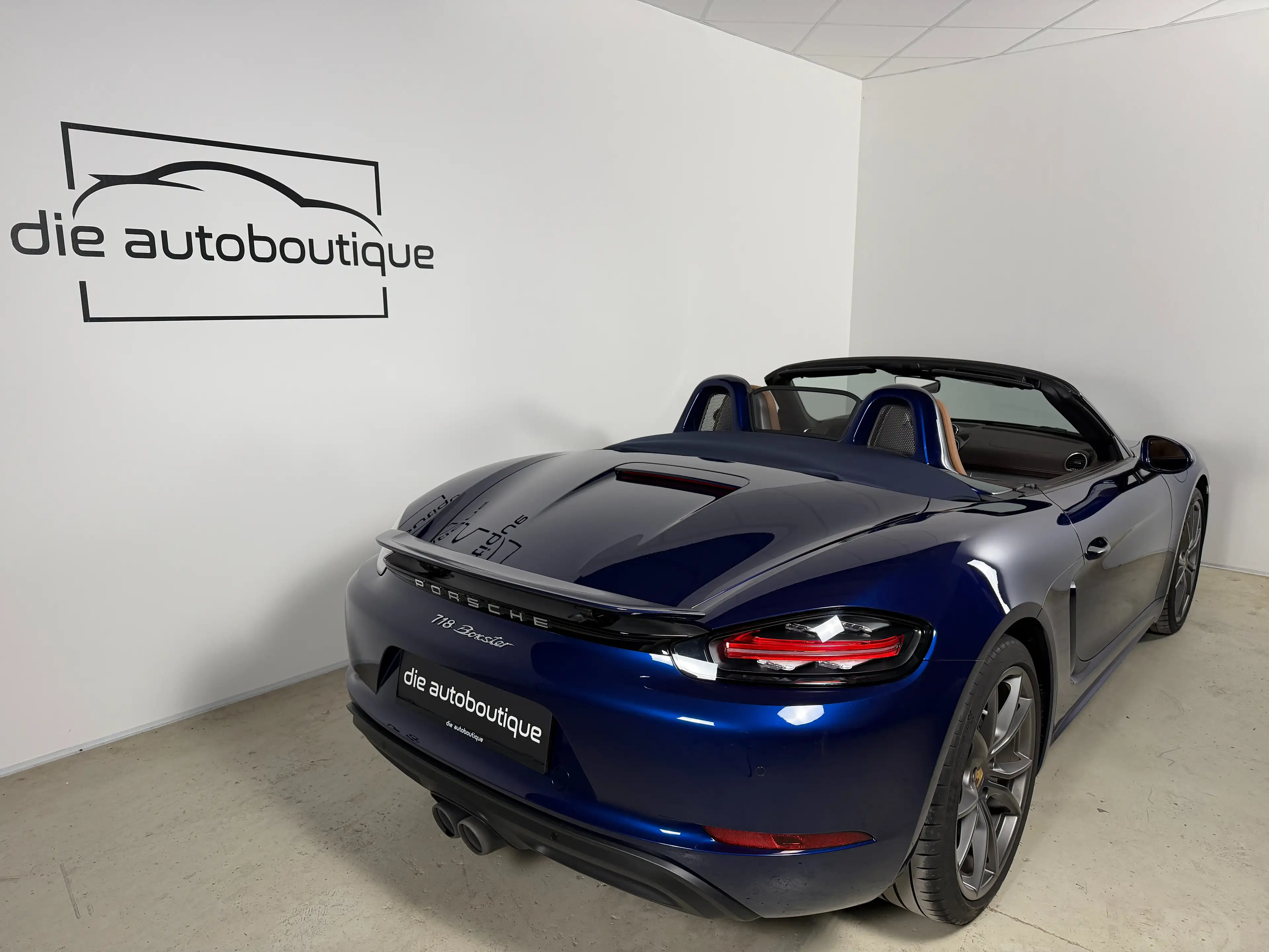 Porsche 718 Boxster // APPROVED // Service Neu // Burmester // — photo 15