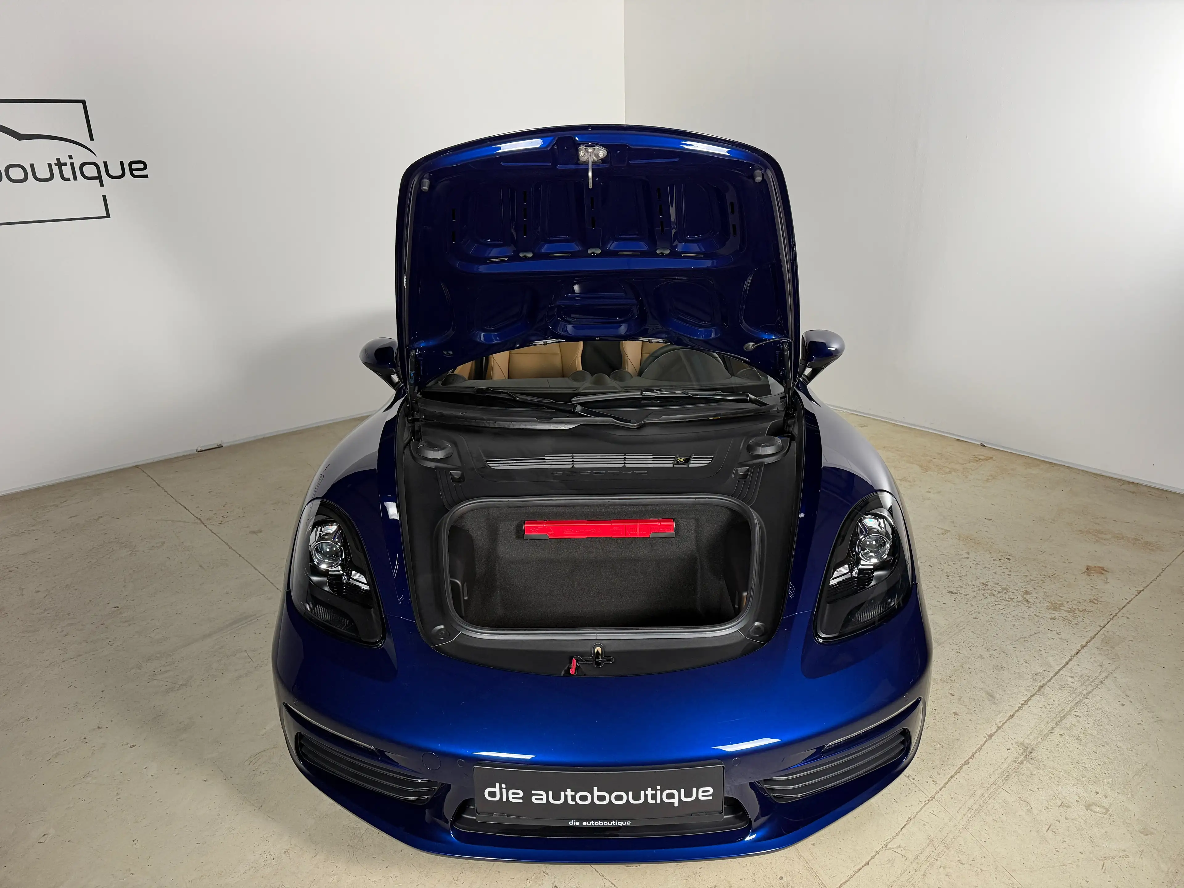 Porsche 718 Boxster // APPROVED // Service Neu // Burmester // — photo 5