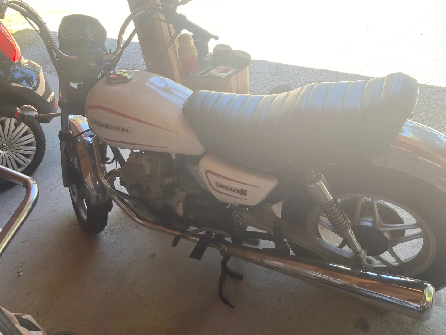 Moto Guzzi V 65 custom Bianco - 2