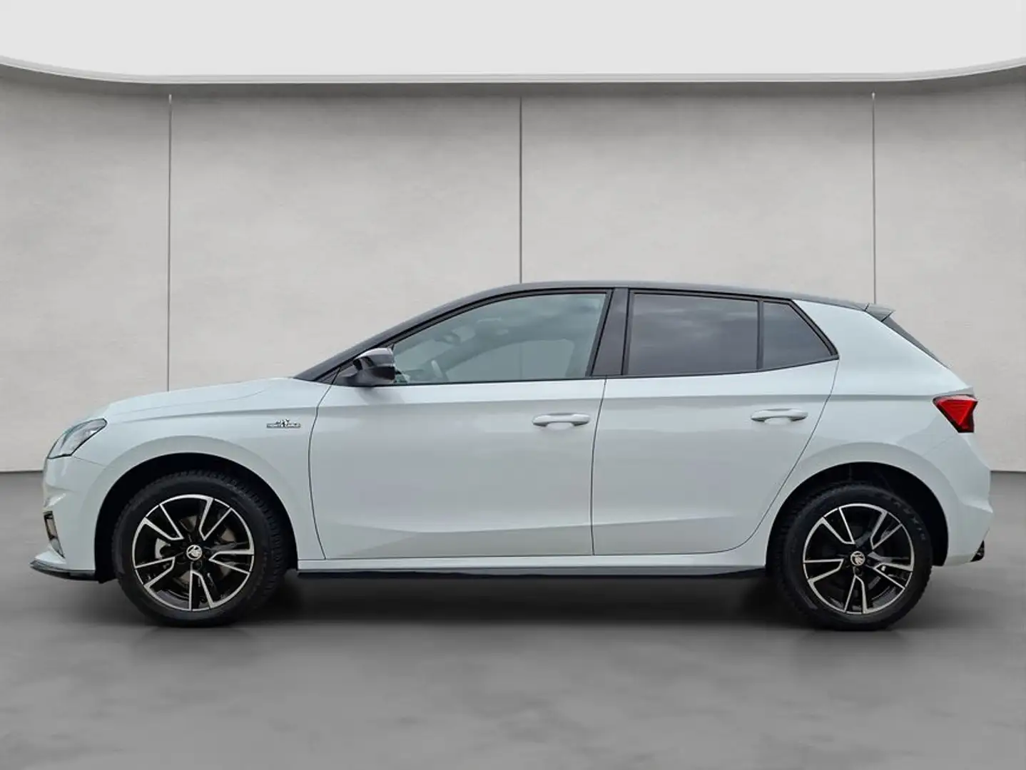 Skoda Fabia 1.0 TSI Monte Carlo DSG NAVI GJR ACC SHZ Weiß - 2