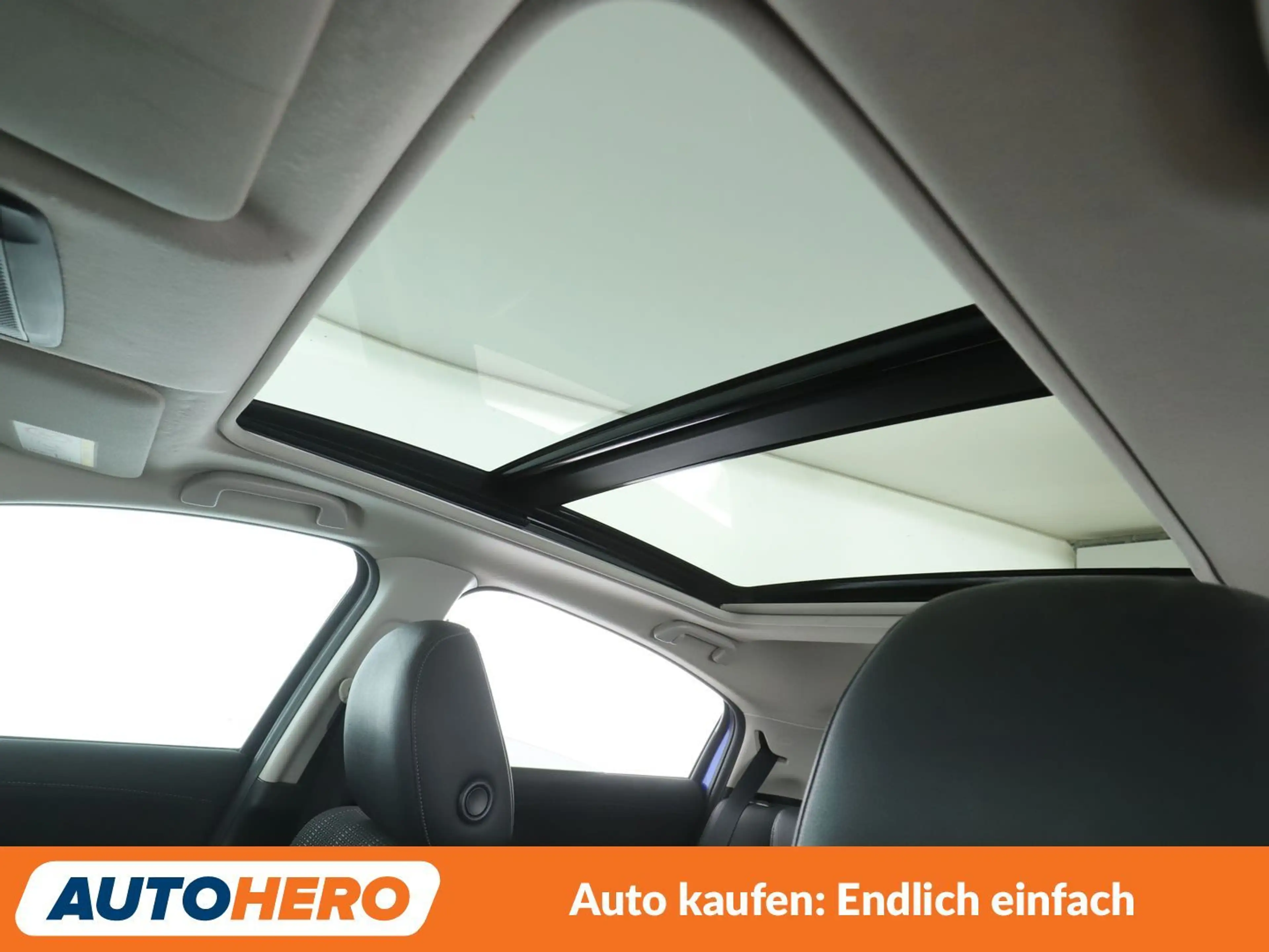 Honda HR-V 1.5 i-VTEC Executive*NAVI*TEMPO*PDC*SHZ*LIM* — photo 29