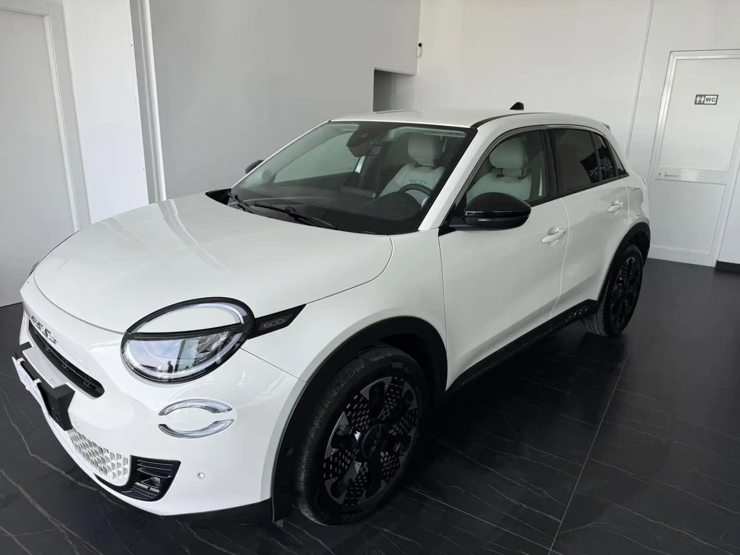 Fiat 600 600 1.2 hybrid La Prima 100cv auto Bianco - 1