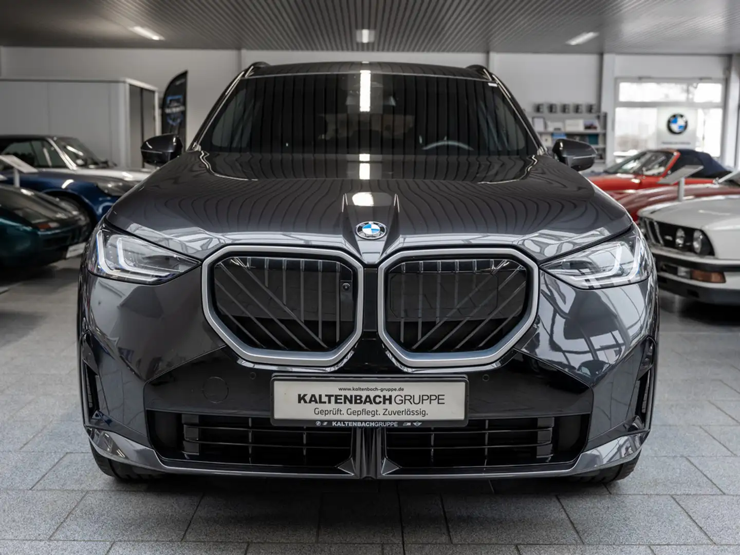 BMW X3 20i xDrive M-Sport AHK 360° HUD ACC NAVI Grau - 2