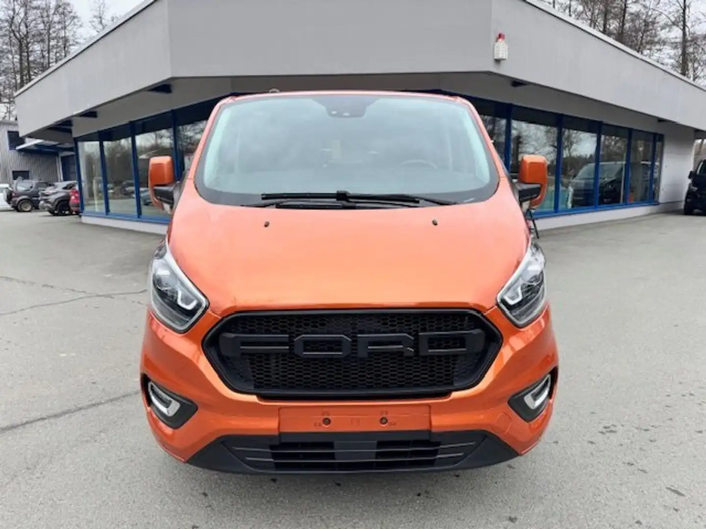 Ford Transit Custom 320 L1 Tourneo Titanium - Klima, PDC+Kamera, ACC Orange - 2