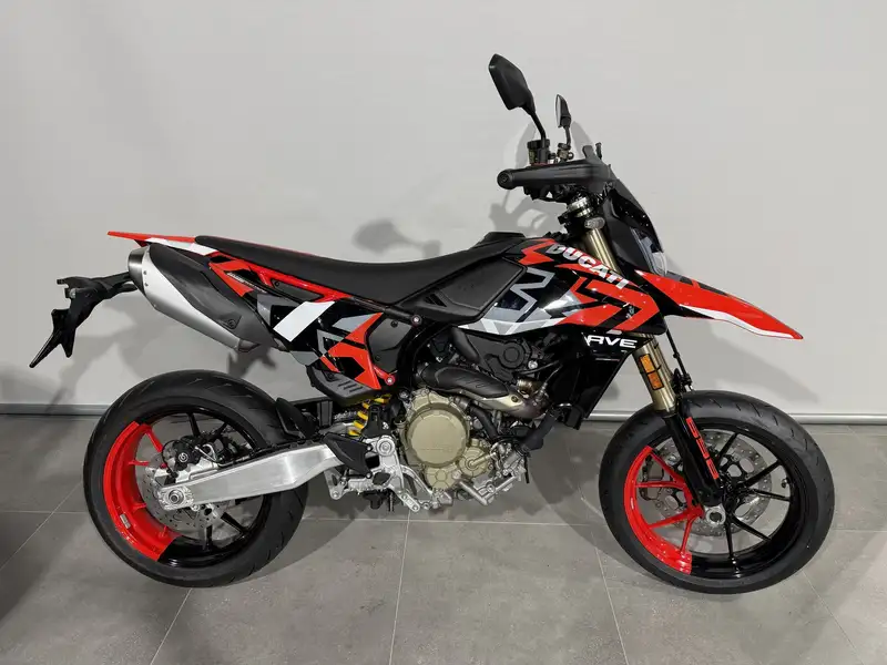 Ducati Hypermotard 698