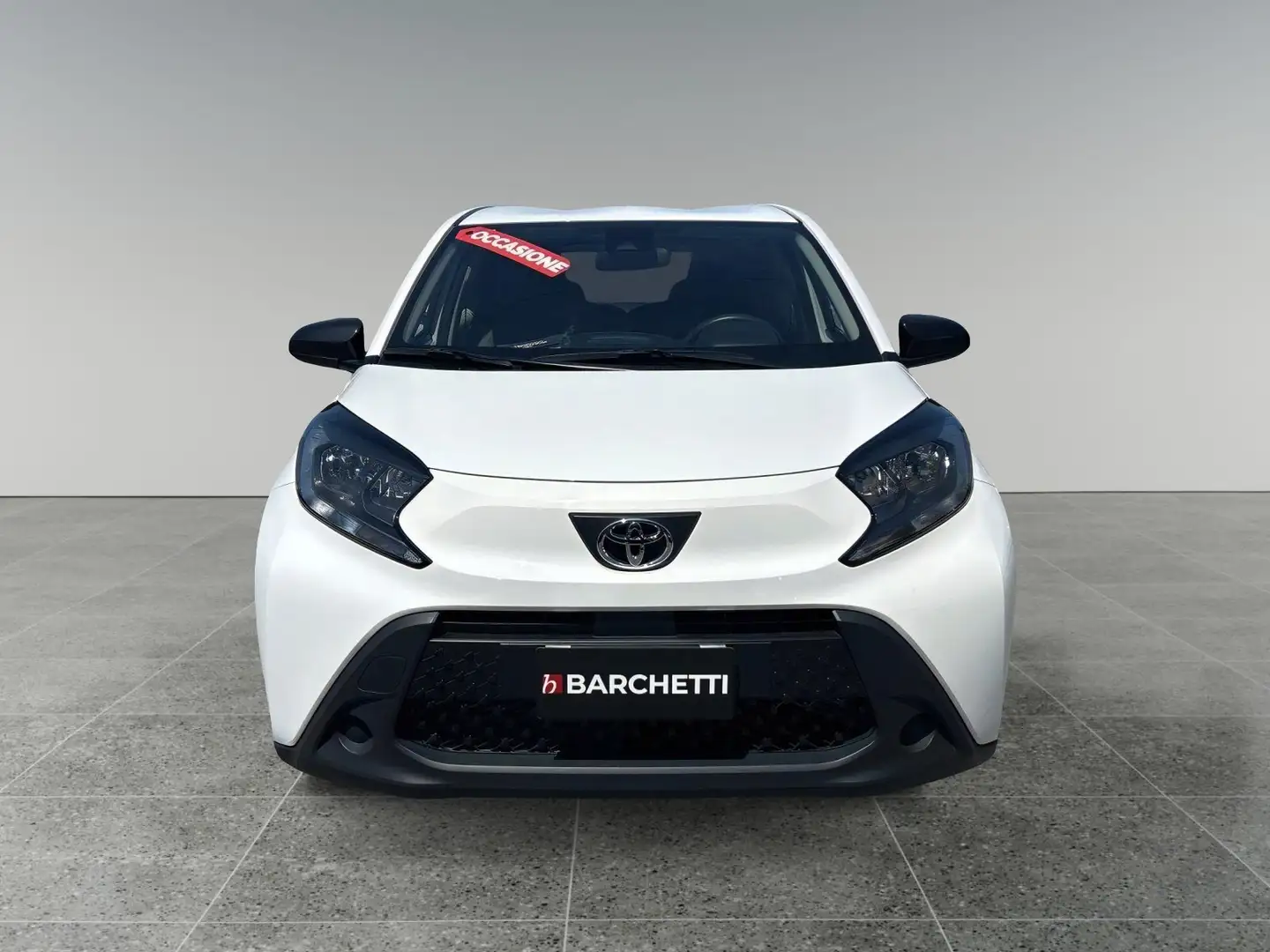 Toyota Aygo X 1.0 VVT-I 72 CV 5 PORTE ACTIVE Blanc - 2