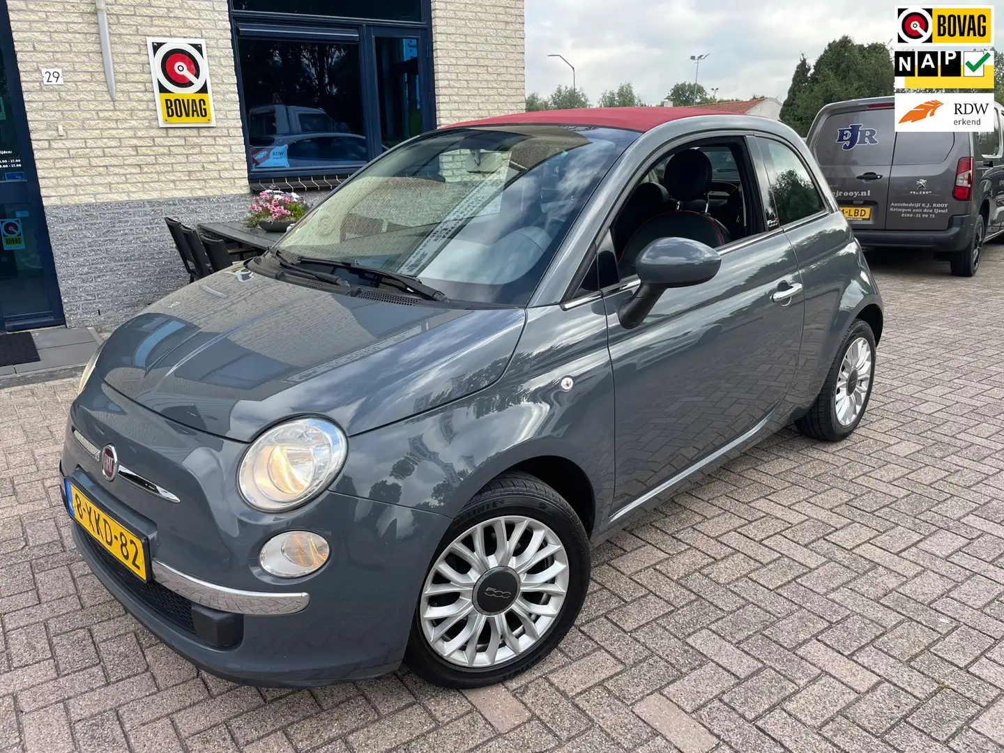 Fiat 500C 0.9 TwinAir Turbo Lounge-PDC- Zuinig en leuk rijde Grigio - 1