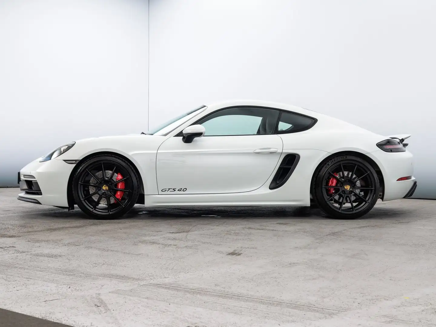 Porsche 718 Cayman GTS 4.0 Weiß - 2