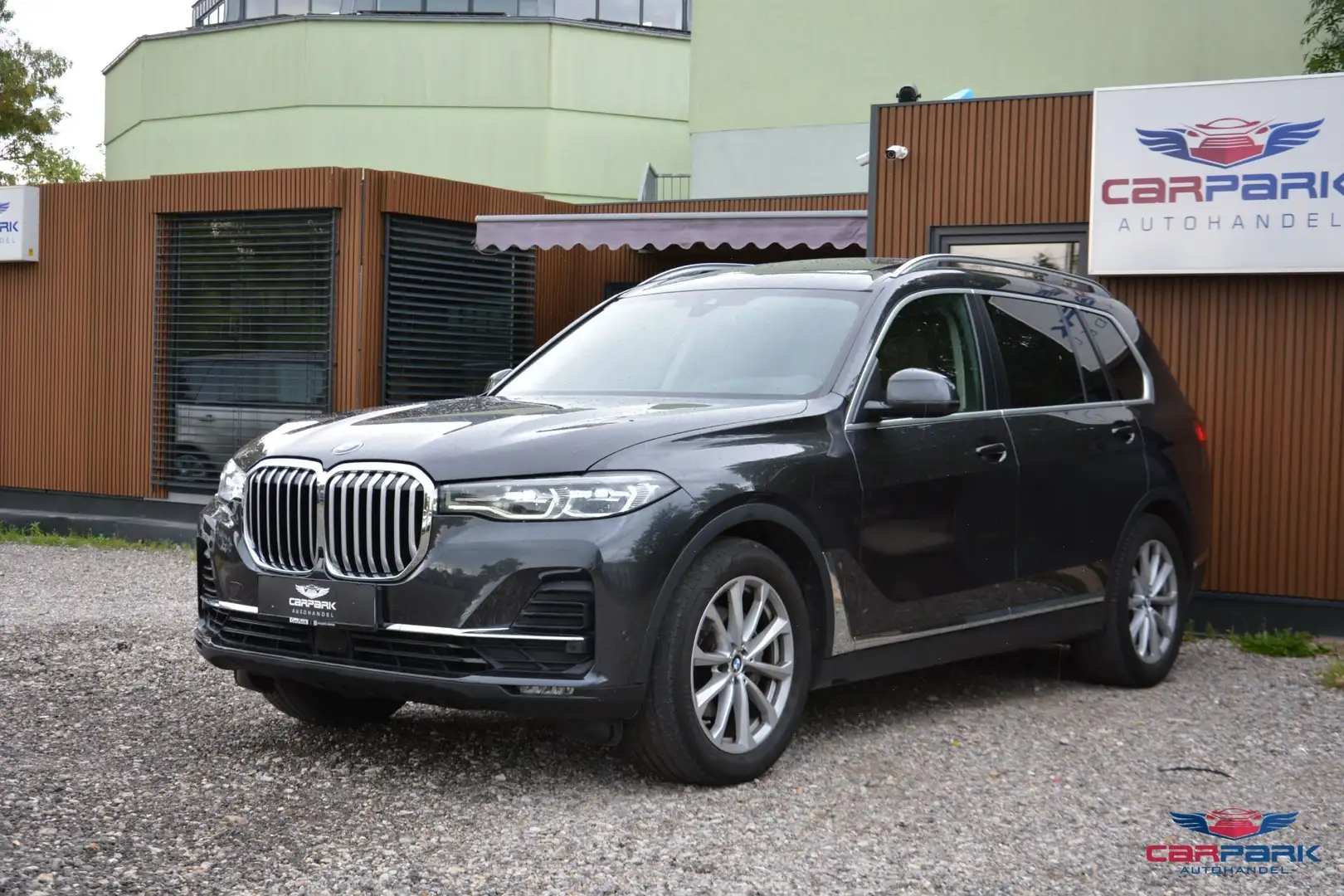 BMW X7 xDrive30d Aut. | 7-Sitzer | Harman&Kardon | Panor Grau - 2