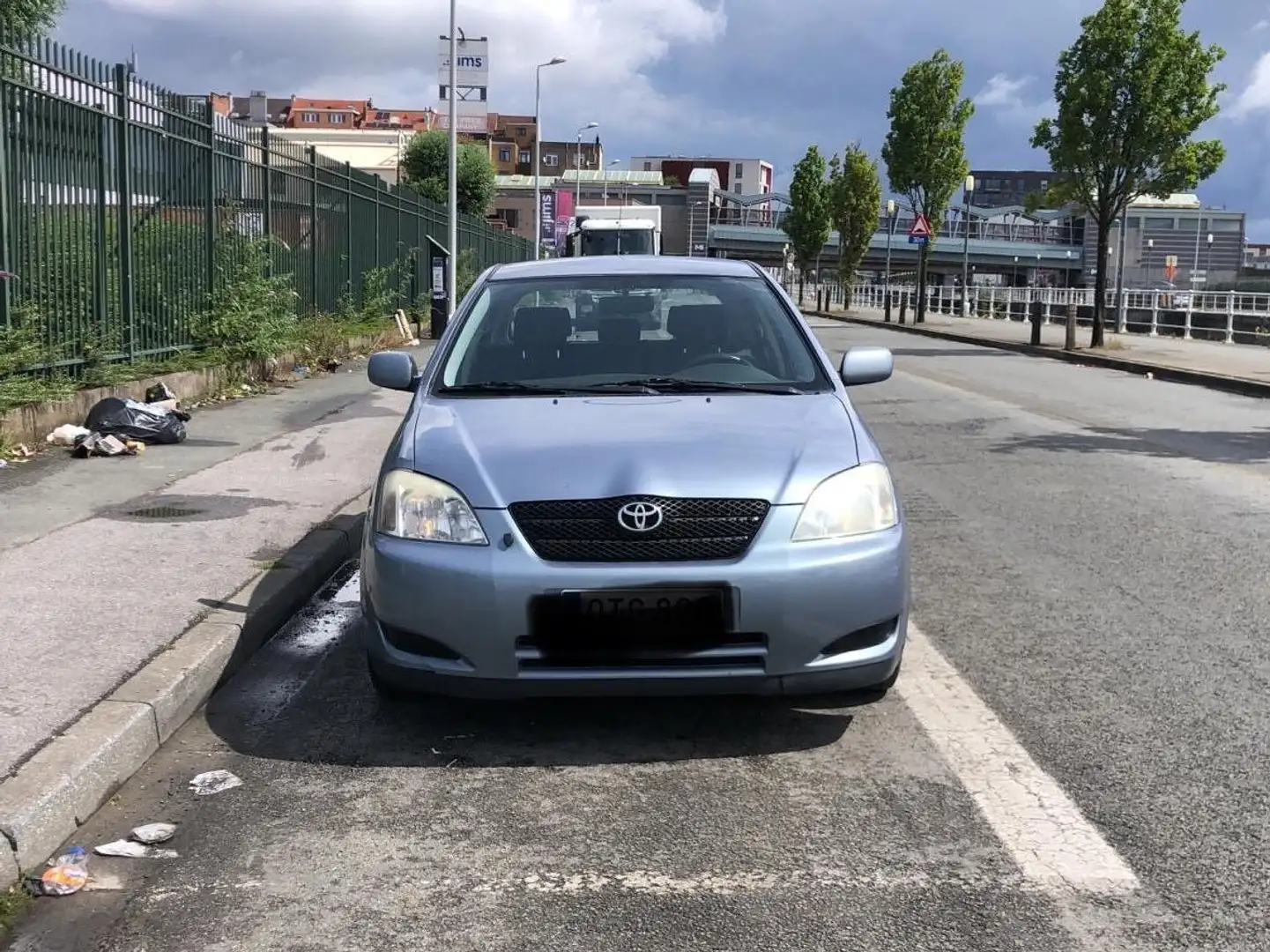 Toyota Corolla 1.4i VVT-i 16v Linea Sol - 2