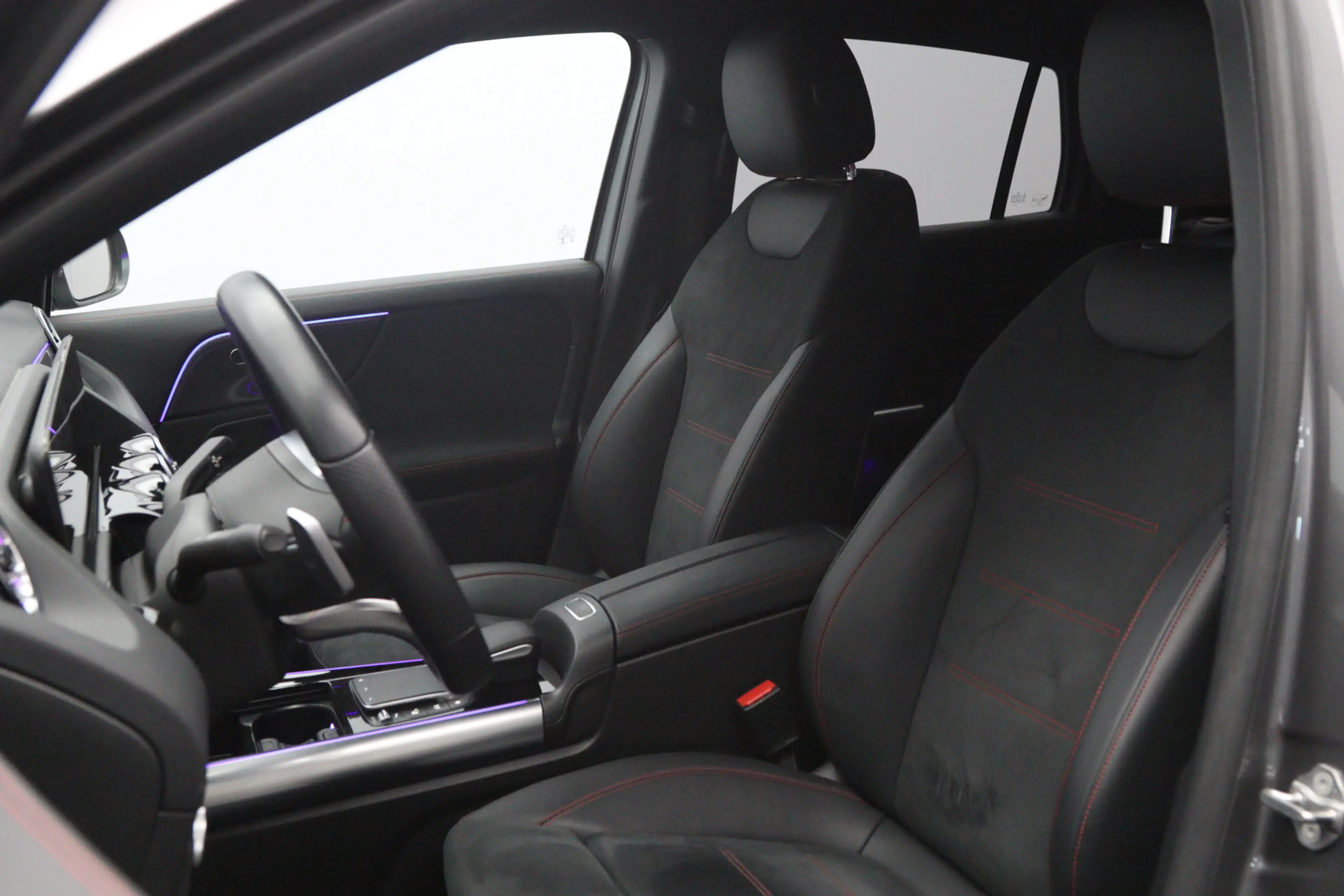 Mercedes-Benz GLA 250 e 218 PK AMG Line PHEV, Trekhaak, Adap. Cruise Con — photo 3