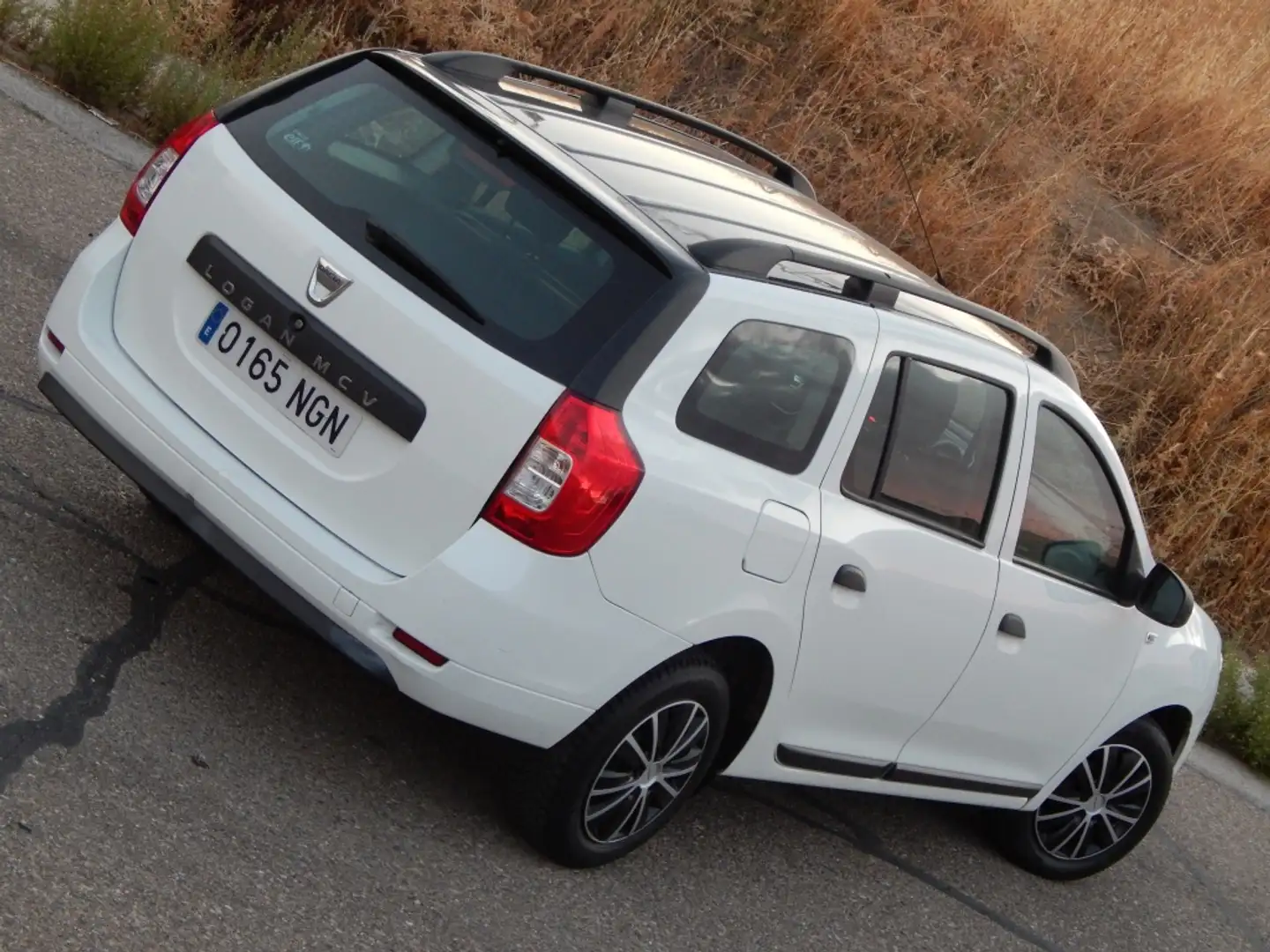 Dacia Logan MCV 0.9 TCE Laureate Bianco - 2