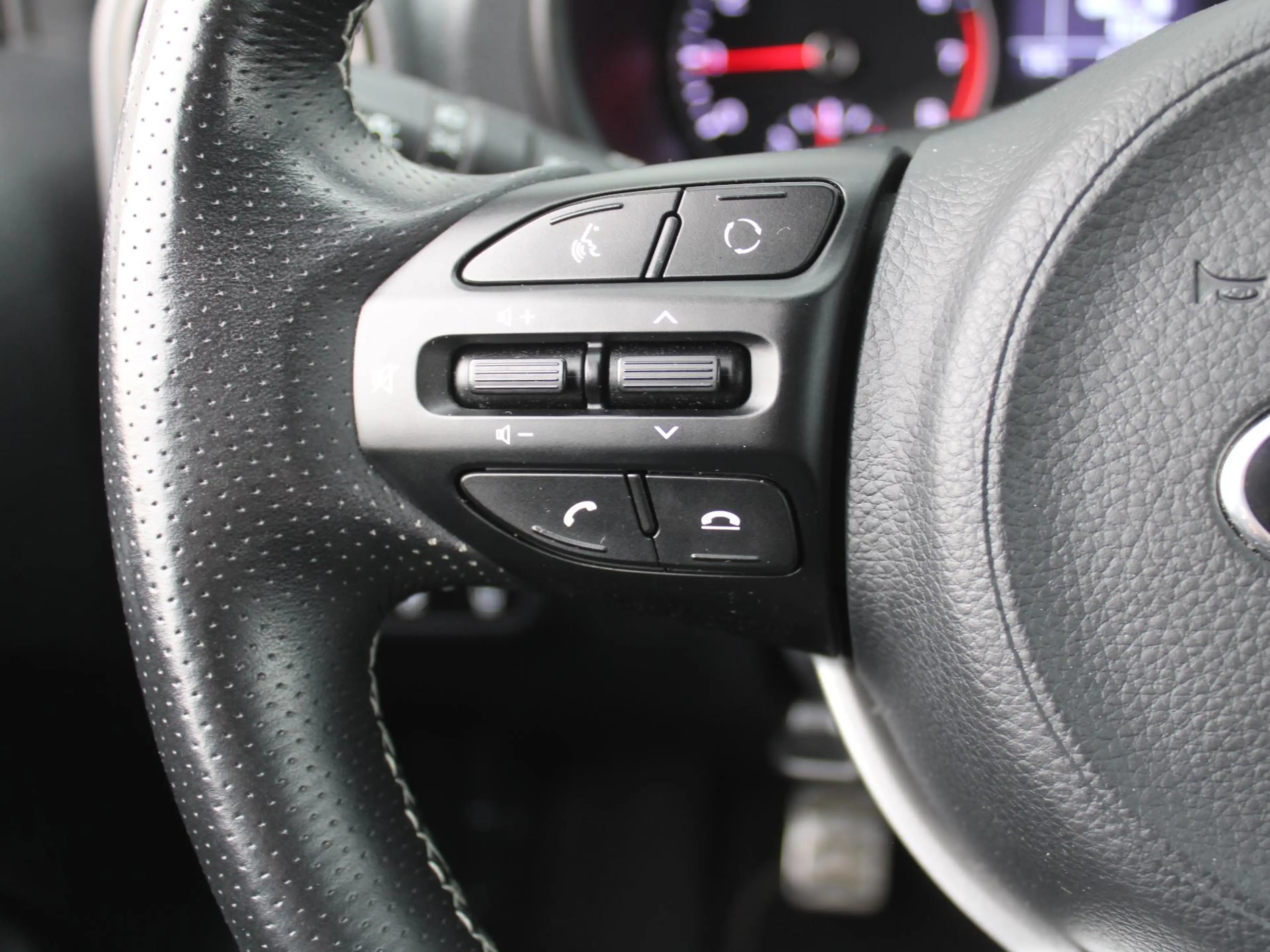 Kia Picanto 1.0 T-GDI X-Line | 100PK! | Stuur-/stoelverwarming — photo 11