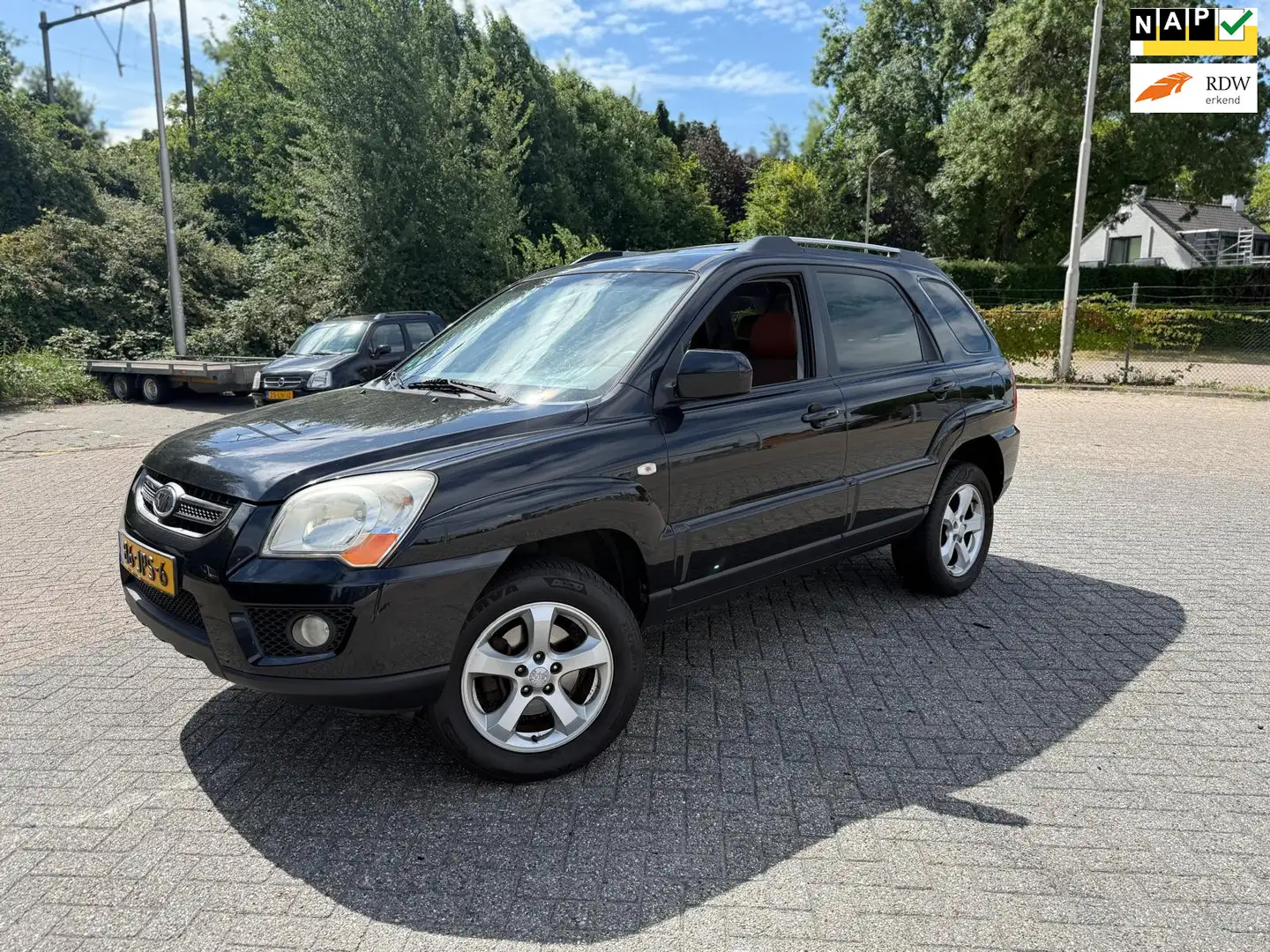 Kia Sportage 2.0 CVVT Fifteen / SCHUIFKANTELDAK / RIJDT SCHAKEL Noir - 1