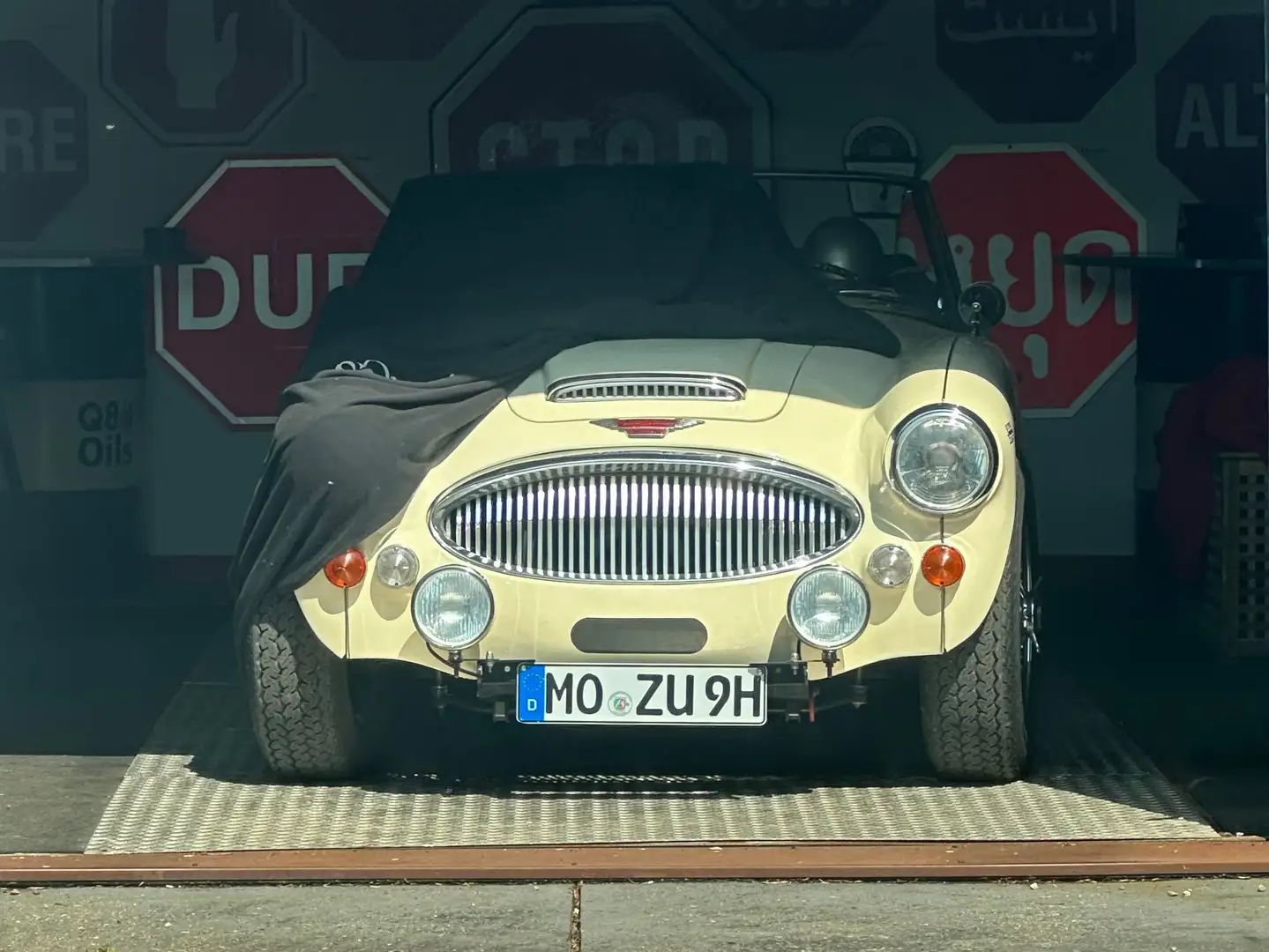 Austin-Healey 3000 MK III Weiß - 1