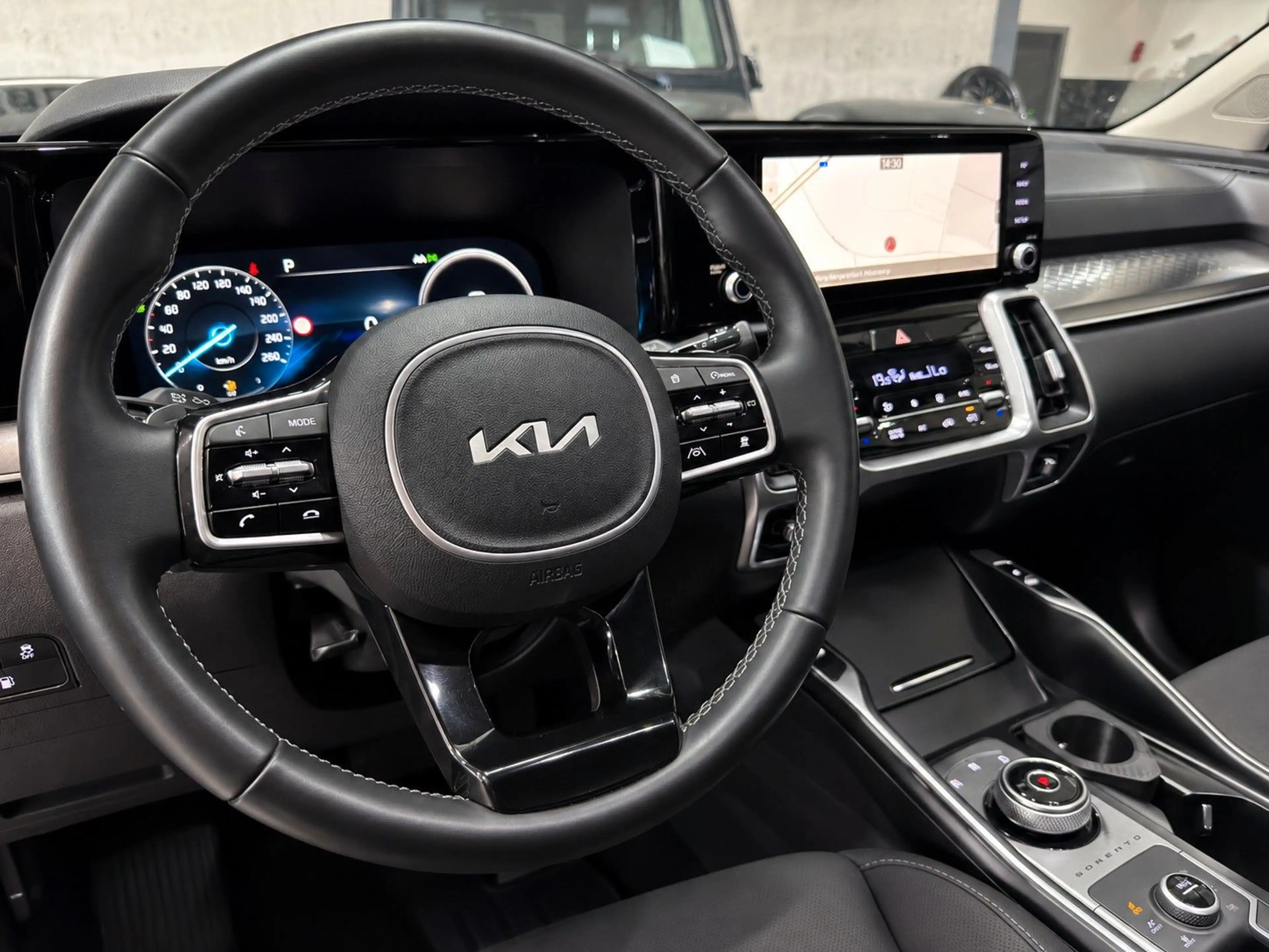 Kia Sorento /Vision/4WD/Plug-In/Hybrid/RFK/AHK/2.HAND — photo 15
