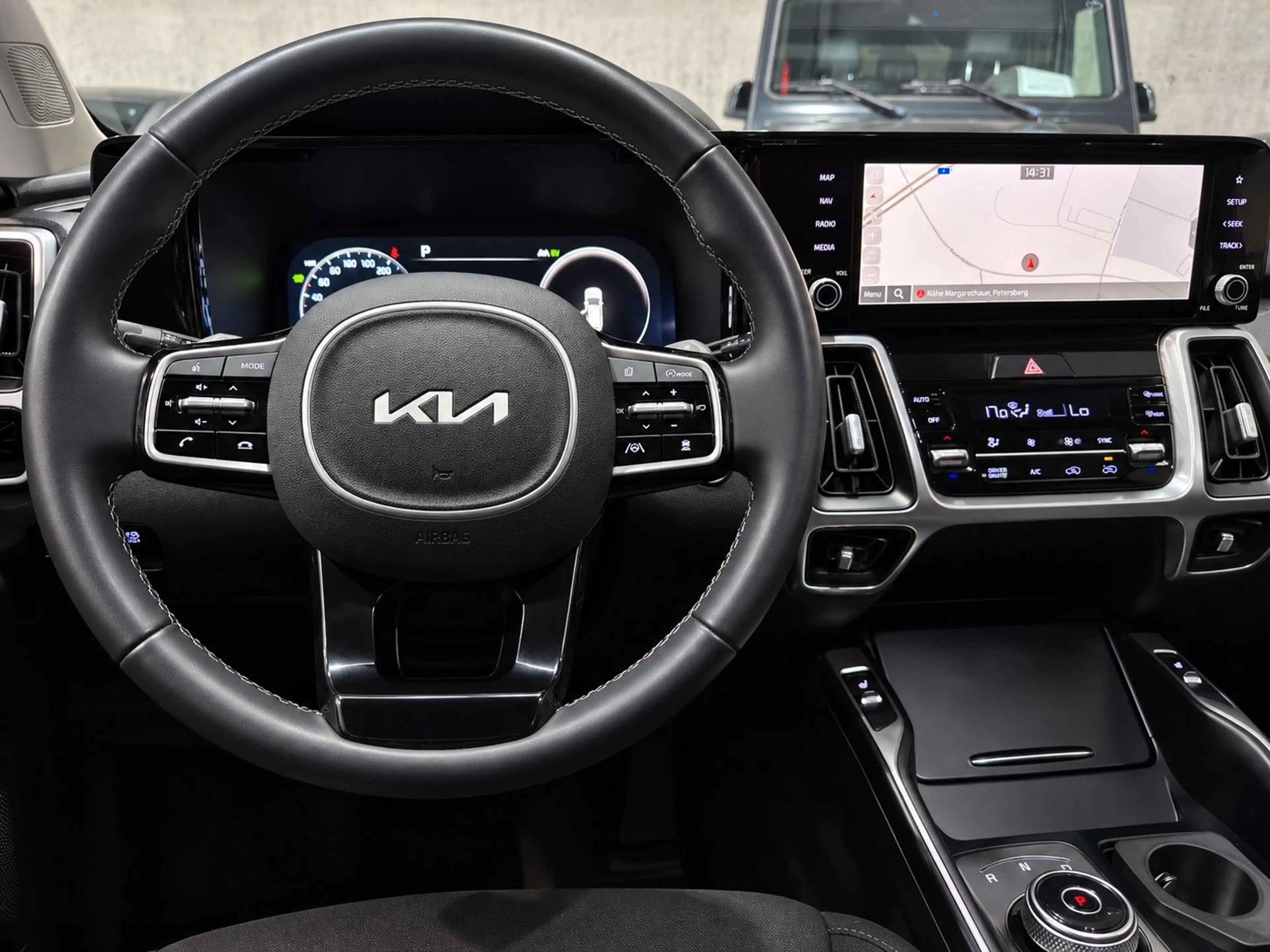 Kia Sorento /Vision/4WD/Plug-In/Hybrid/RFK/AHK/2.HAND — photo 8