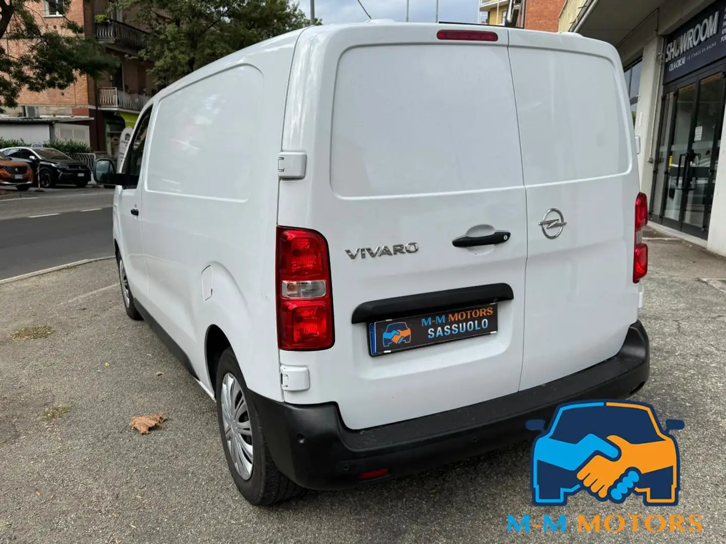 Opel Vivaro 1.5 Diesel 120CV S&S PL-TN M Furgone Enjoy Blanc - 2