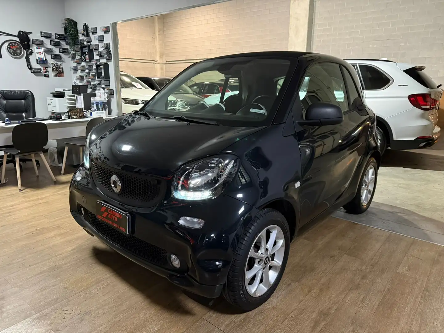 smart forTwo PROMO BLACK FRIDAY! 1.0 Youngster 71cv twinamic Schwarz - 2