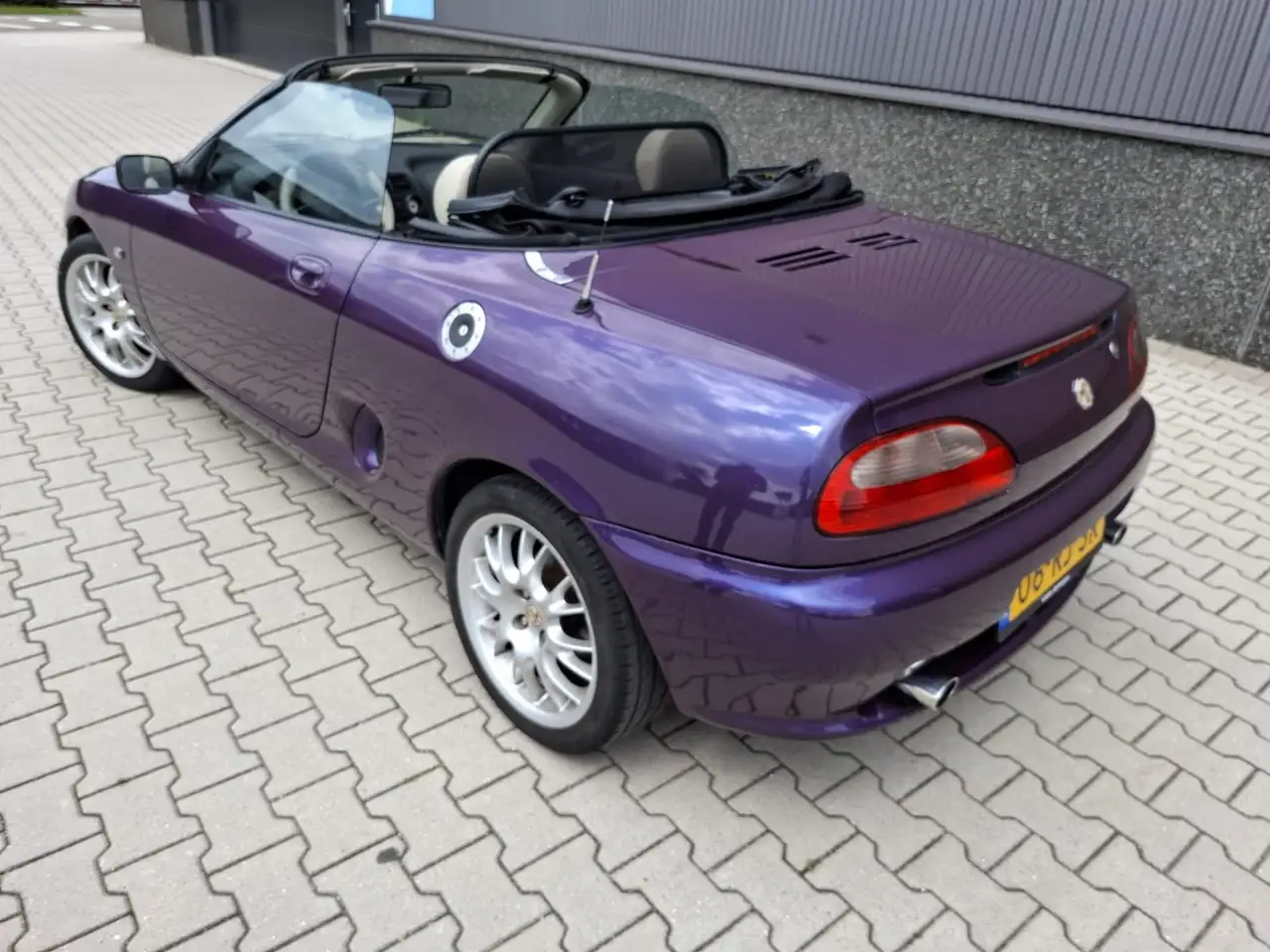 MG MGF 1.8i VVC, foto 2