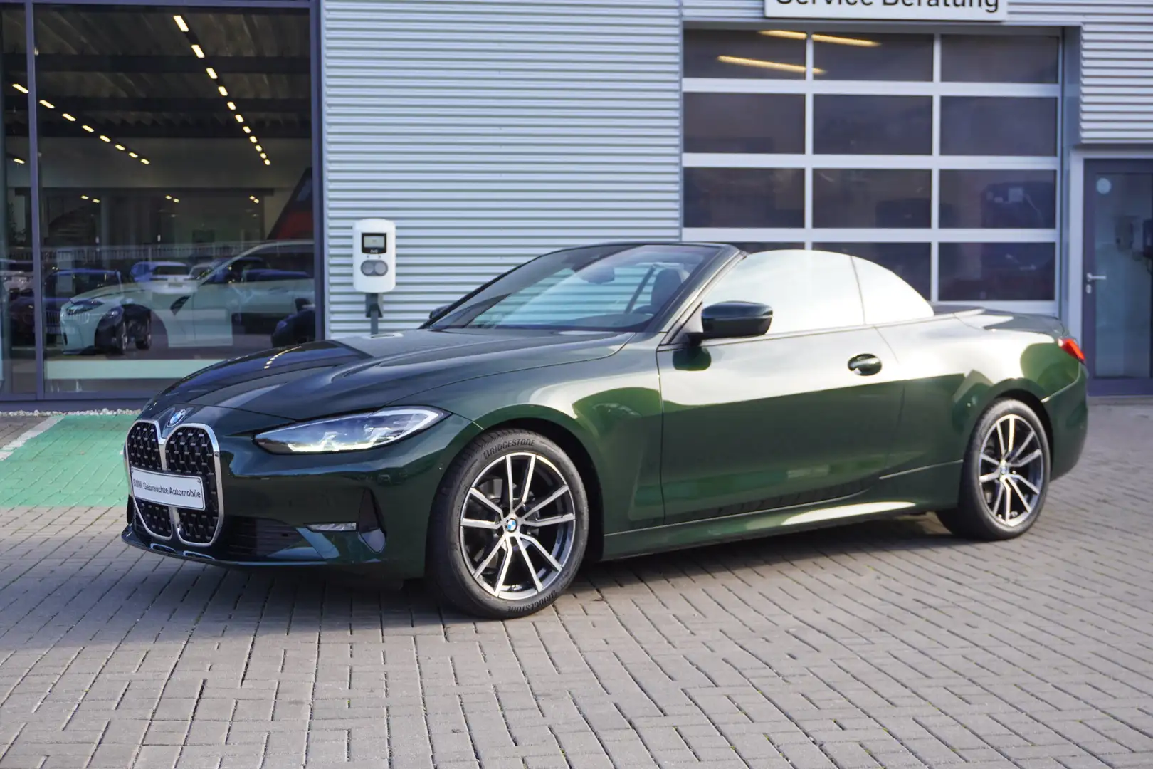 BMW 420 i Cabrio HarmanKardon Nackenwärmer LED Kamera Driv Grün - 1