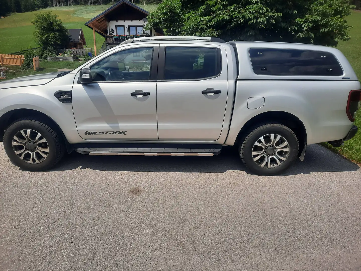 Ford Ranger Ranger Doppelkabine Wildtrak 4x4 3,2 TDCi Aut. Wildtrak Silber - 2