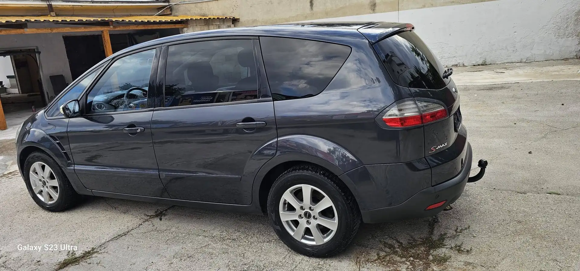 Ford S-Max Titanium - 2